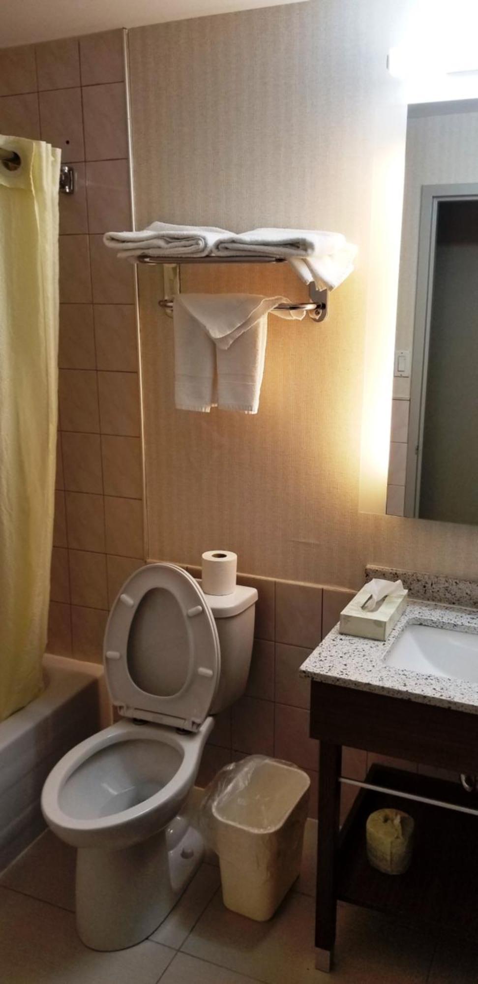 Double Room with Two Double Beds - Non-Smoking