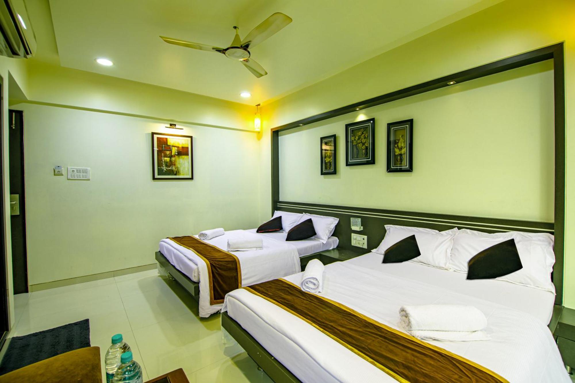 Deluxe Quadruple Room