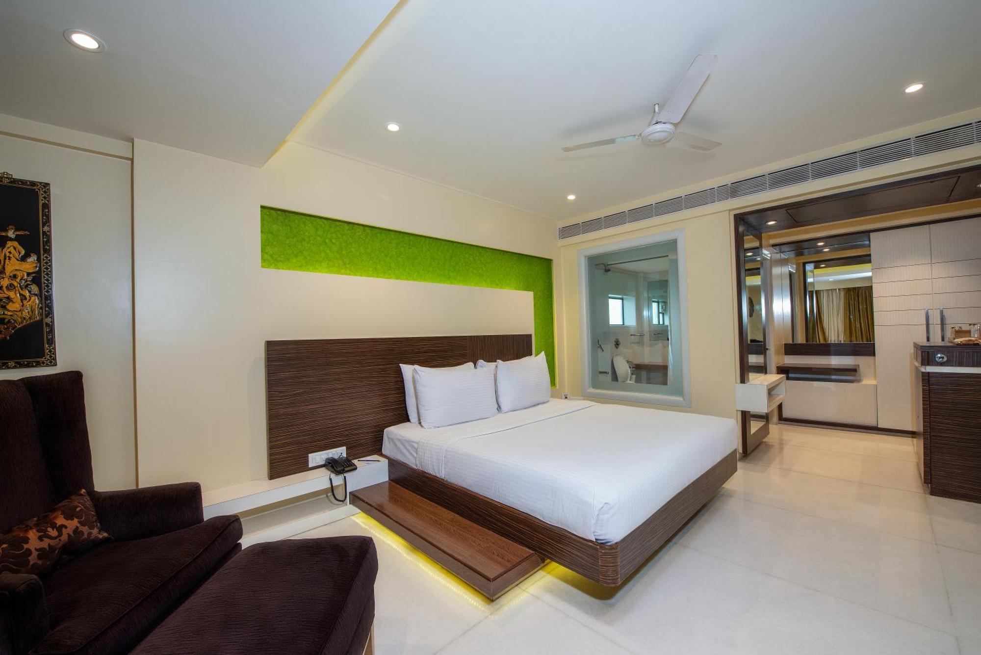 Luxury Room on Food & Soft Beverages at Zante One round of Tea coffee at Zante Complimentary Valid till 30th Sep 2026