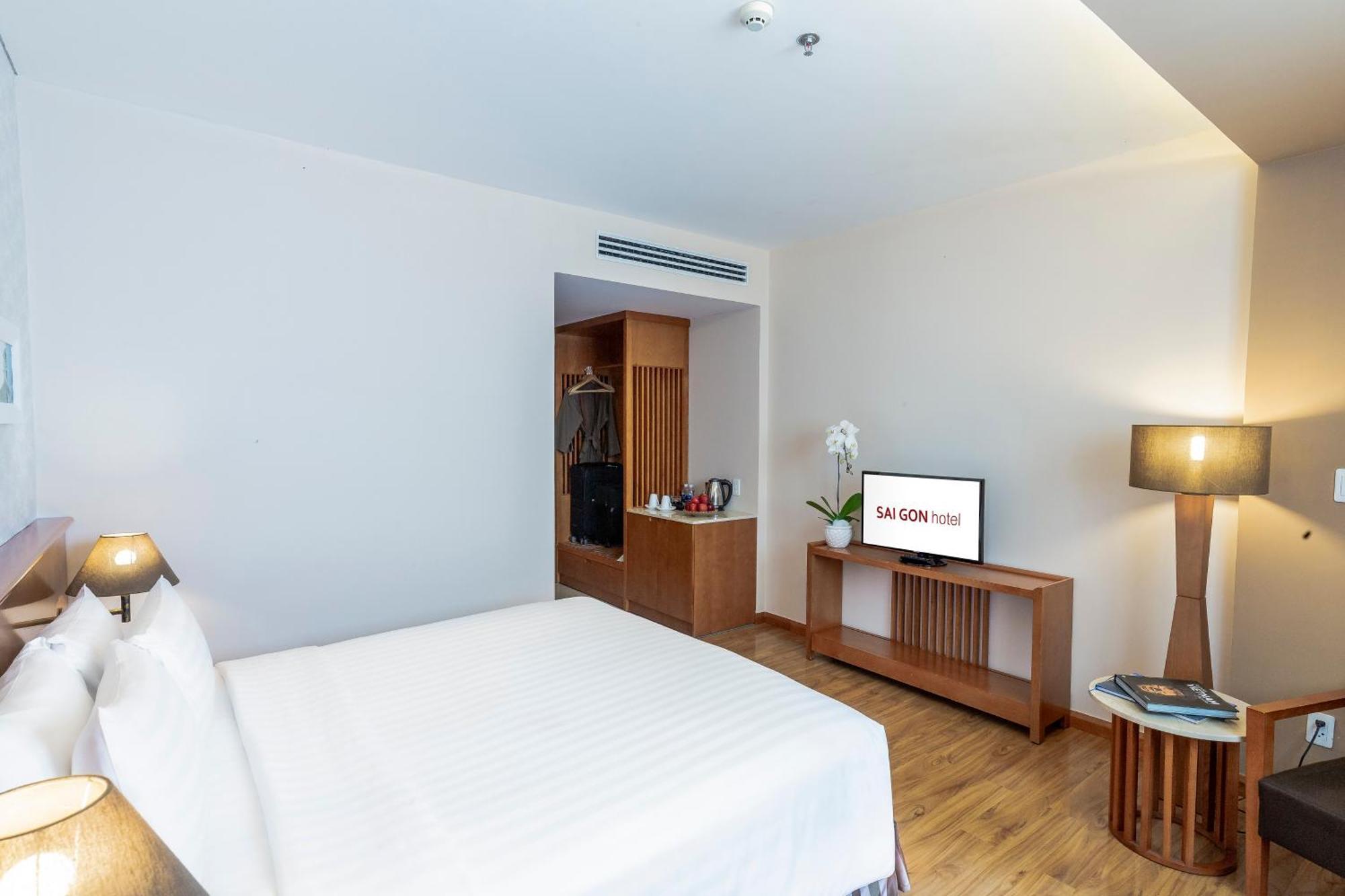 Deluxe Double or Twin Room