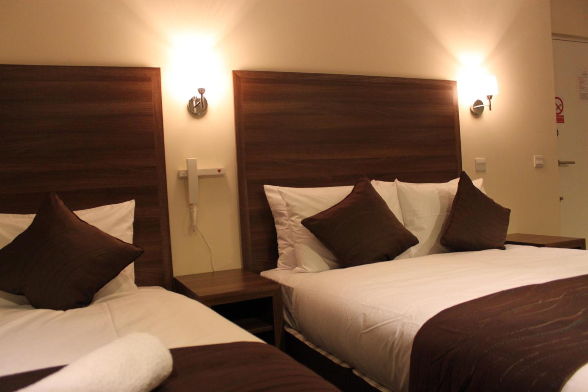 Standard Twin Room,821770010:JPEG