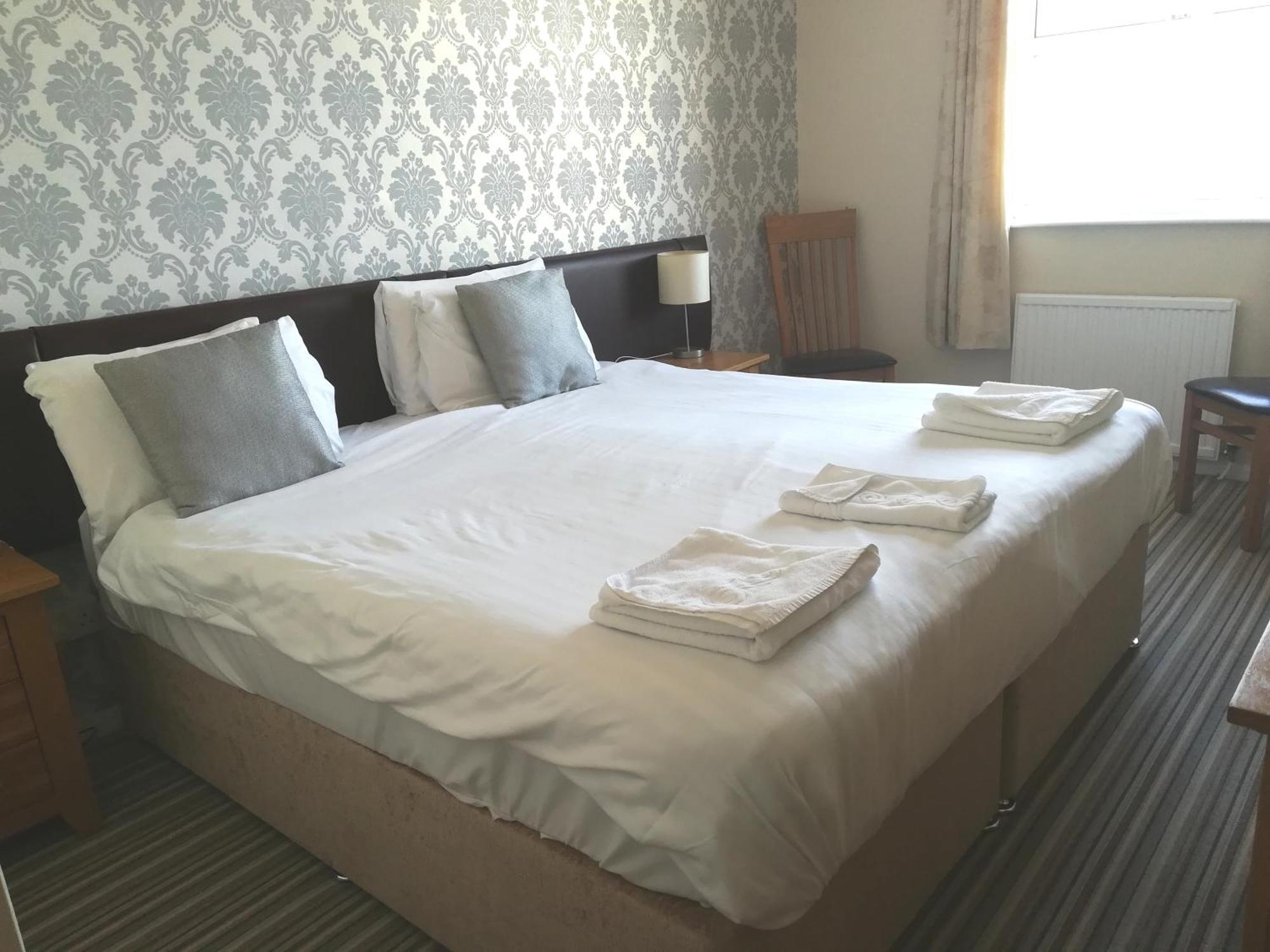Standard Double or Twin Room with Sea View