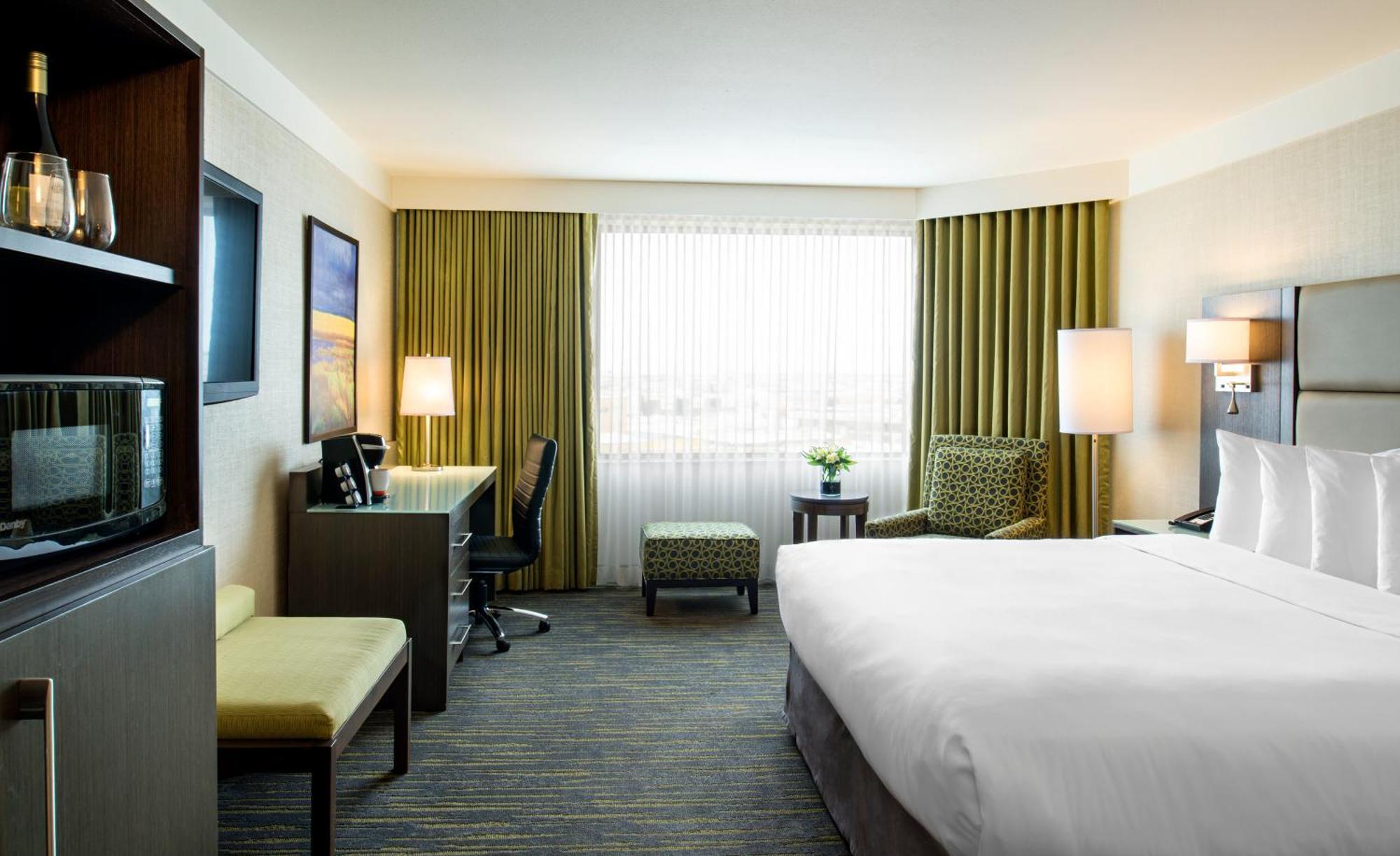 Suite with Balcony,1220746297:JPEG
