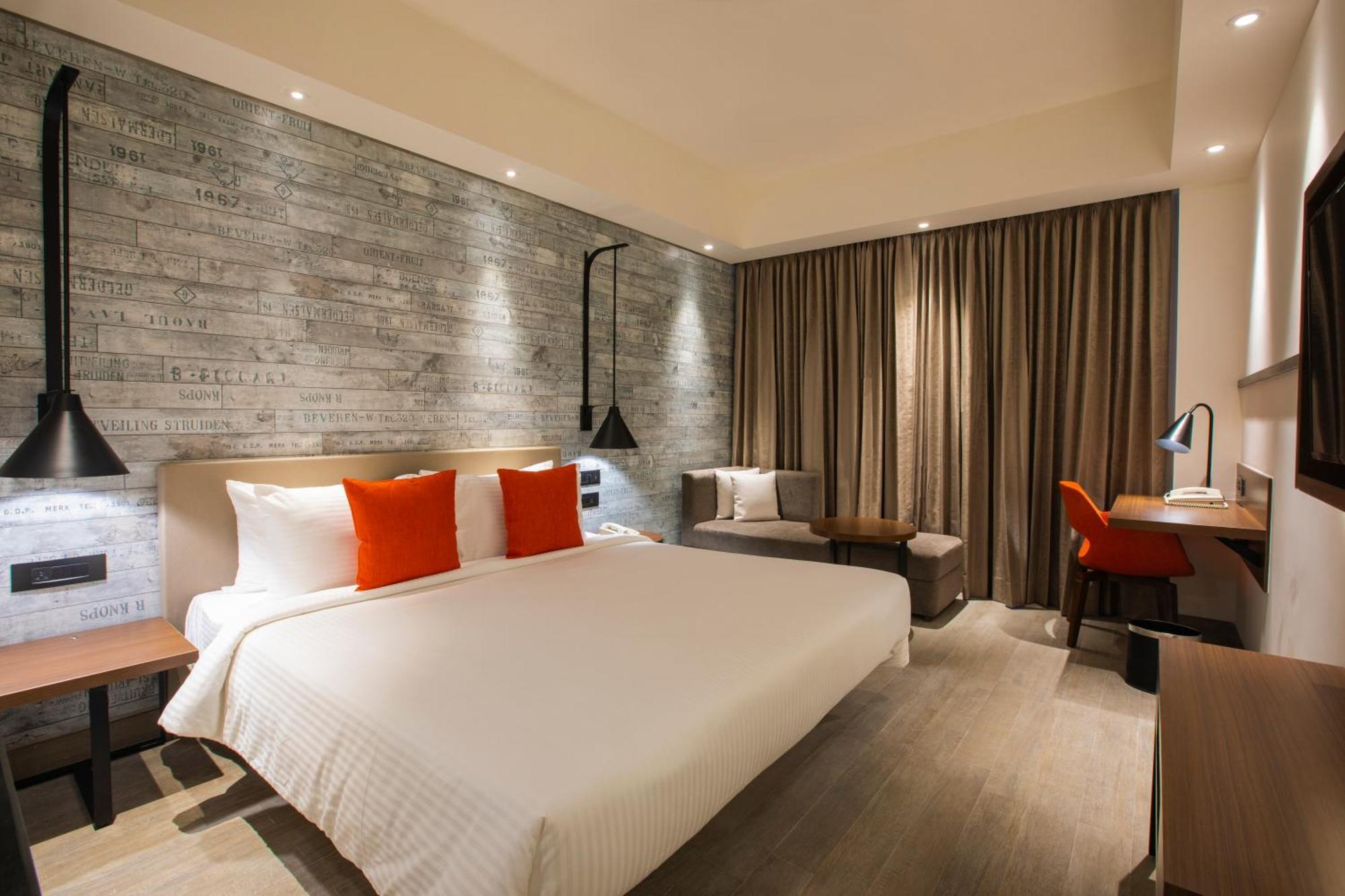 Executive Suite