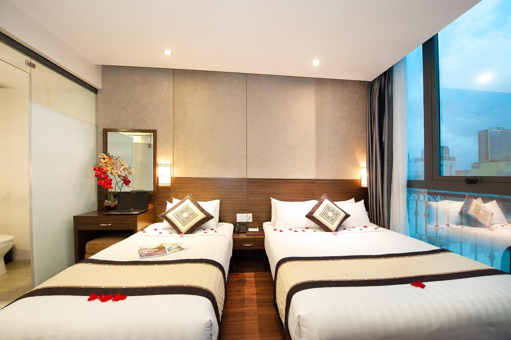 Triple Room City View