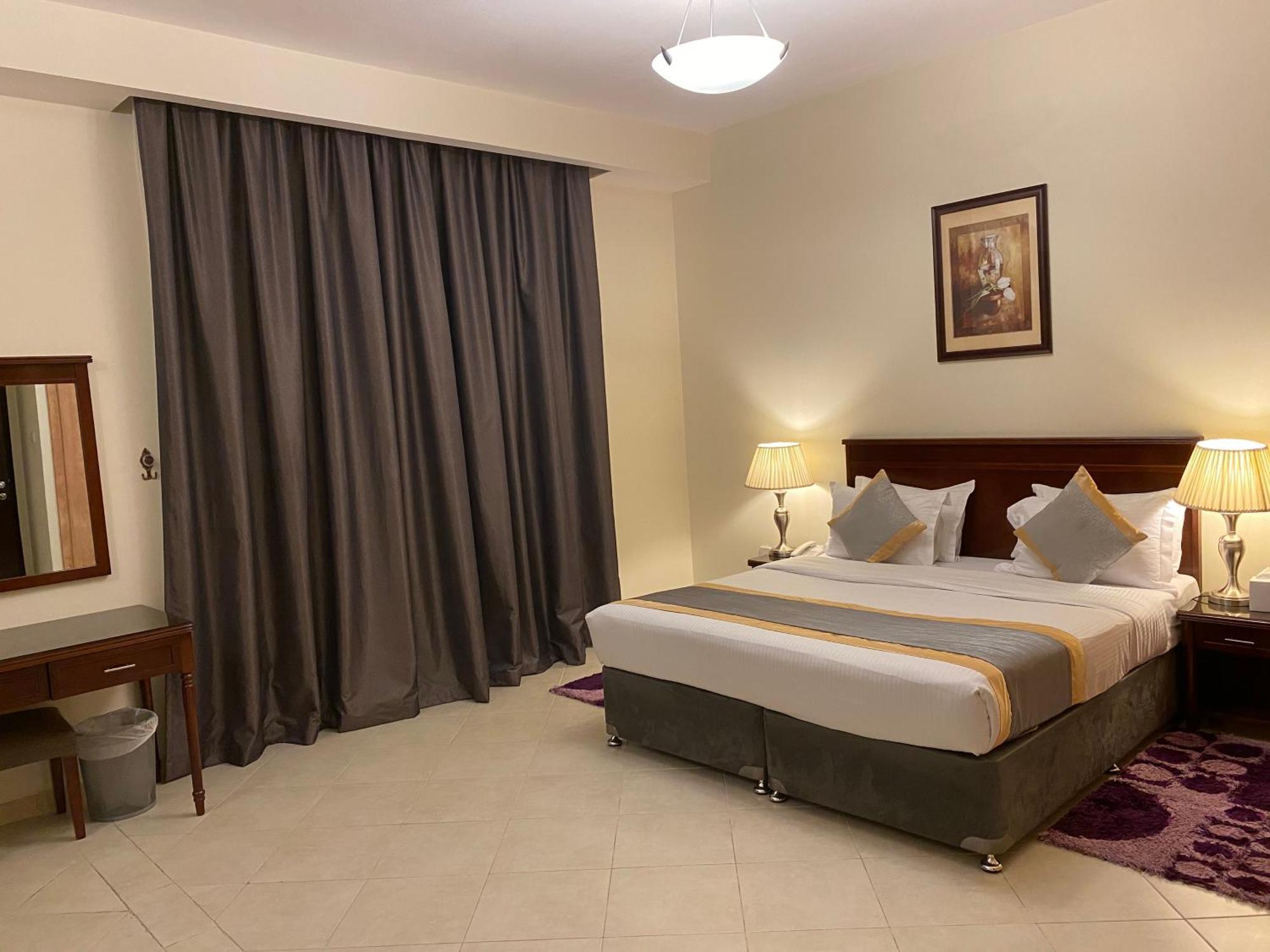 Executive One-Bedroom Apartment Burj Khalifa View