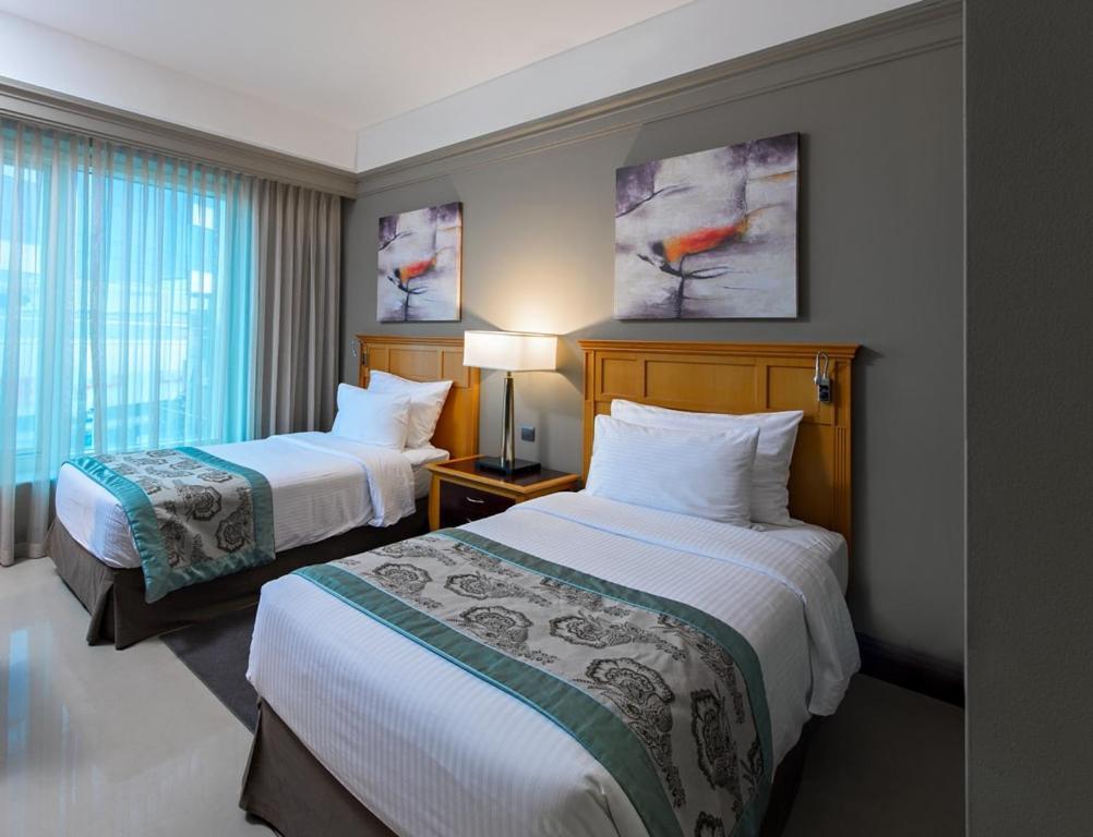 Superior One Bedroom Suite,1228303643:JPEG