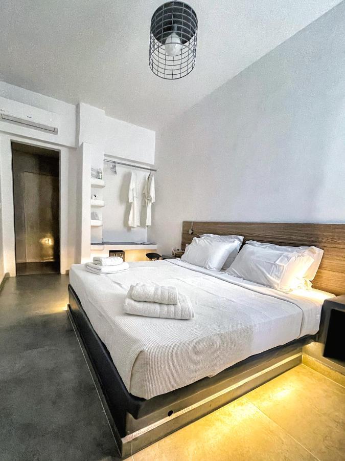 Double Room Outdoor Hot Tub