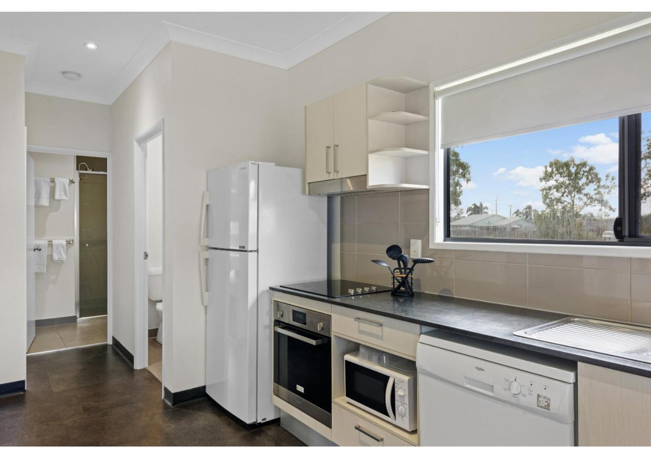 Deluxe 2 Bedroom Cabin – Sleeps 5