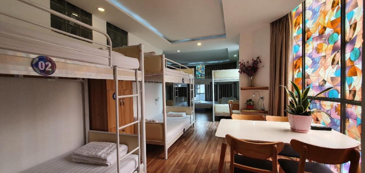 Bed 10-Bed Mixed Dormitory Room