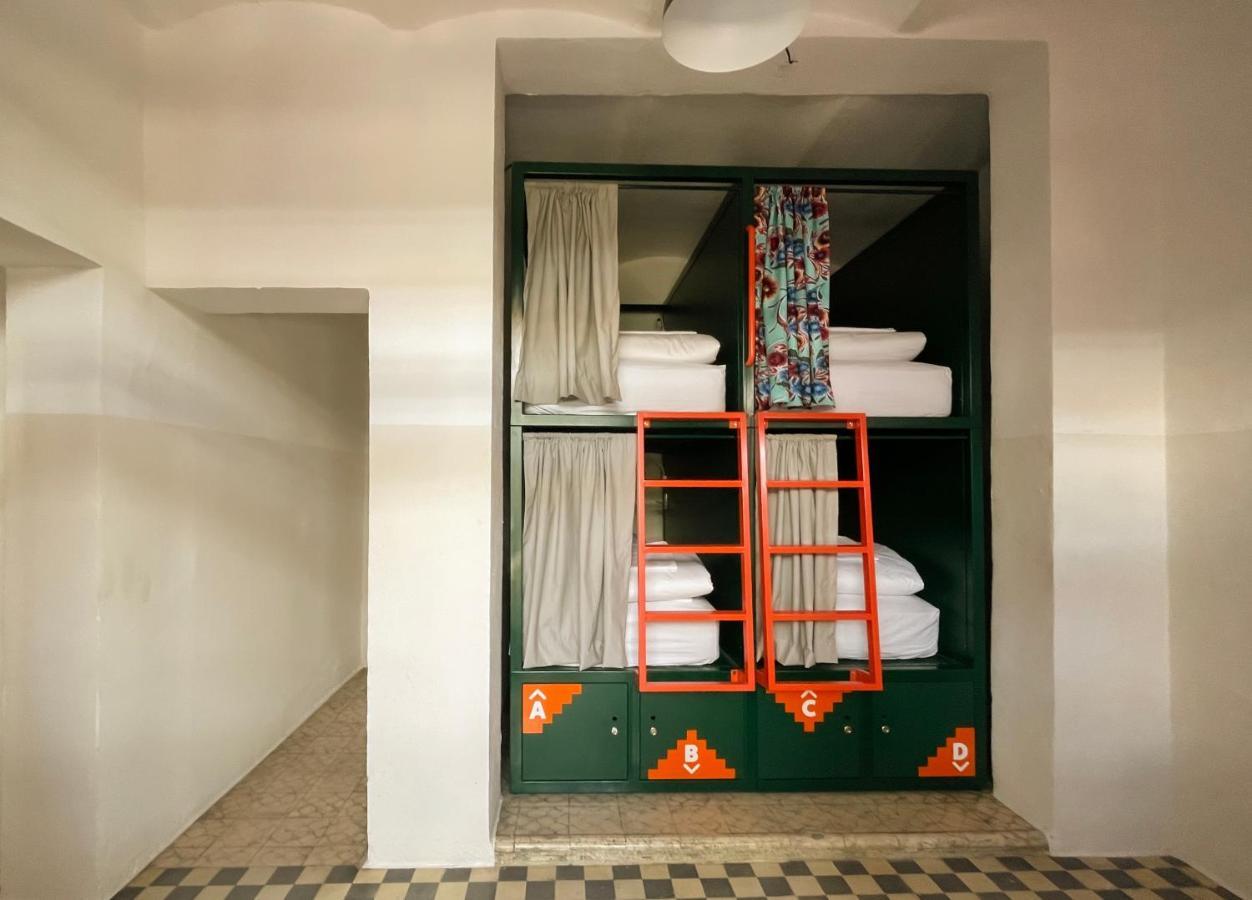 Bed 10-Bed Mixed Dormitory Room