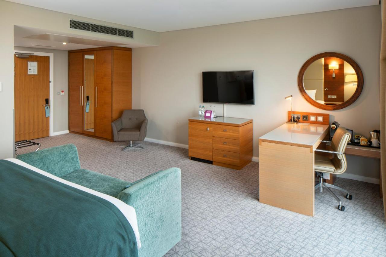 Junior King Suite