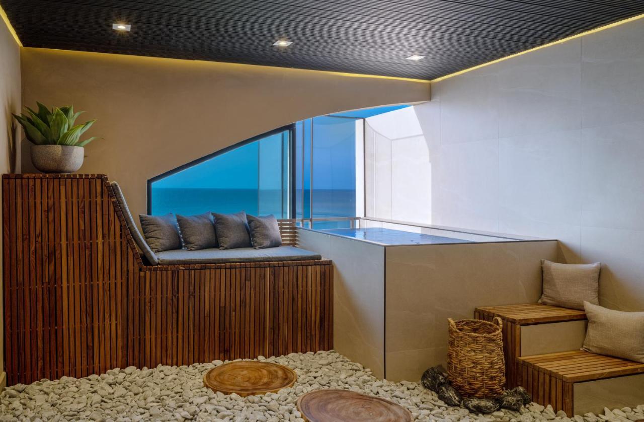Agua de Olive Master Suite