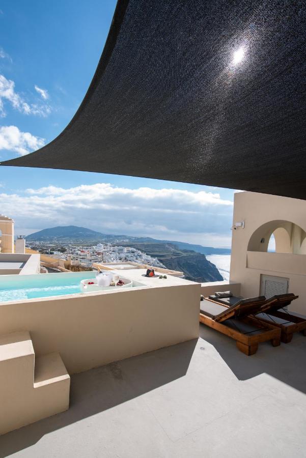CLIFF SUITE CALDERA VIEW OUTDOOR JACUZZI