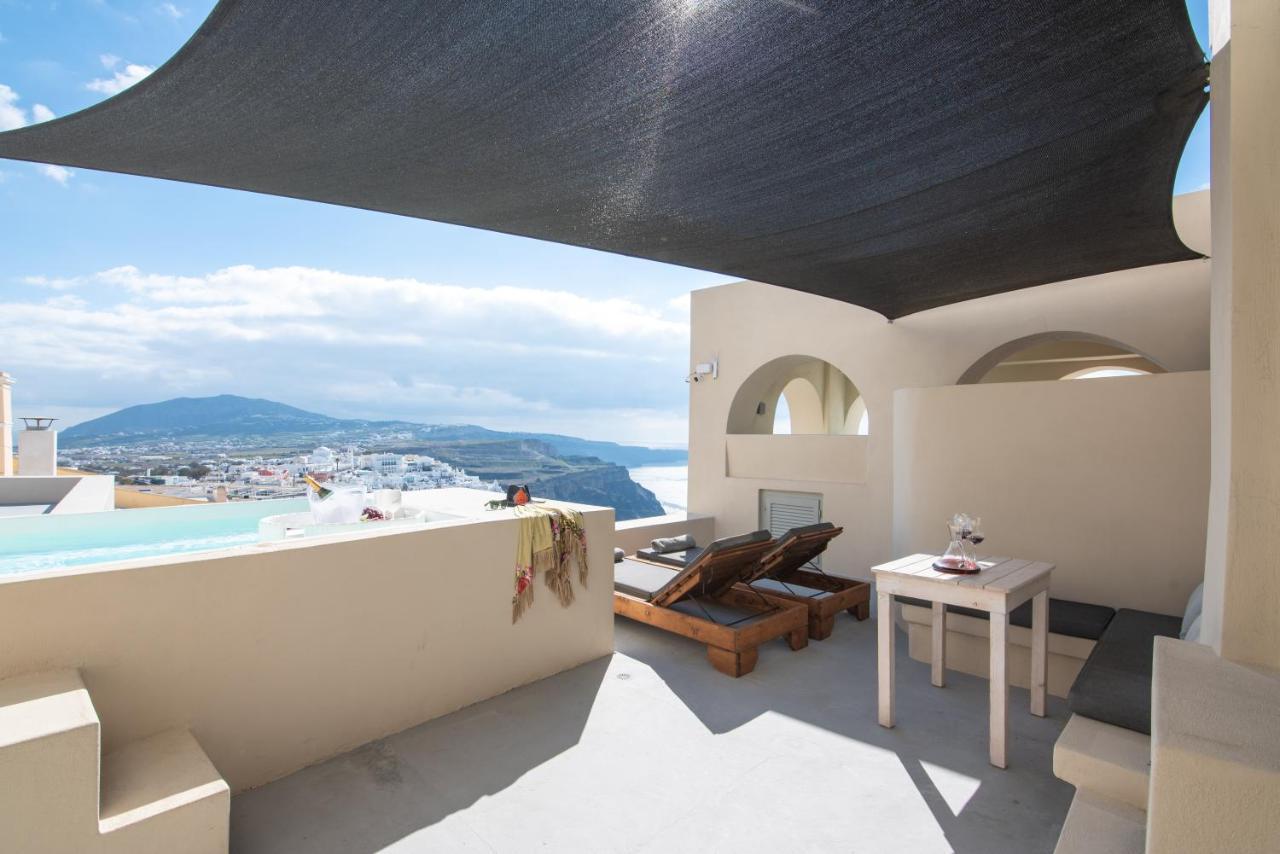CLIFF SUITE CALDERA VIEW OUTDOOR JACUZZI