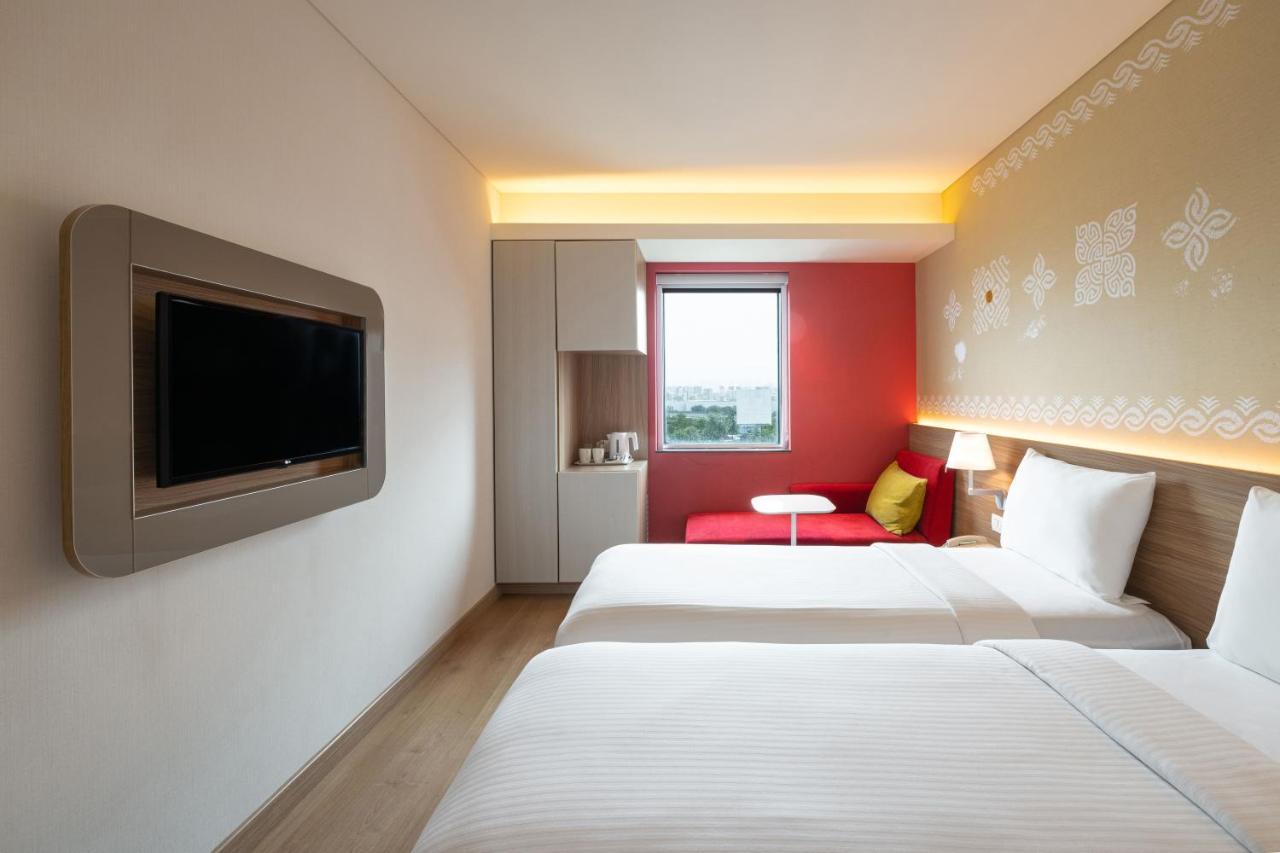Superior Twin Room Complimentary Airport Transfers