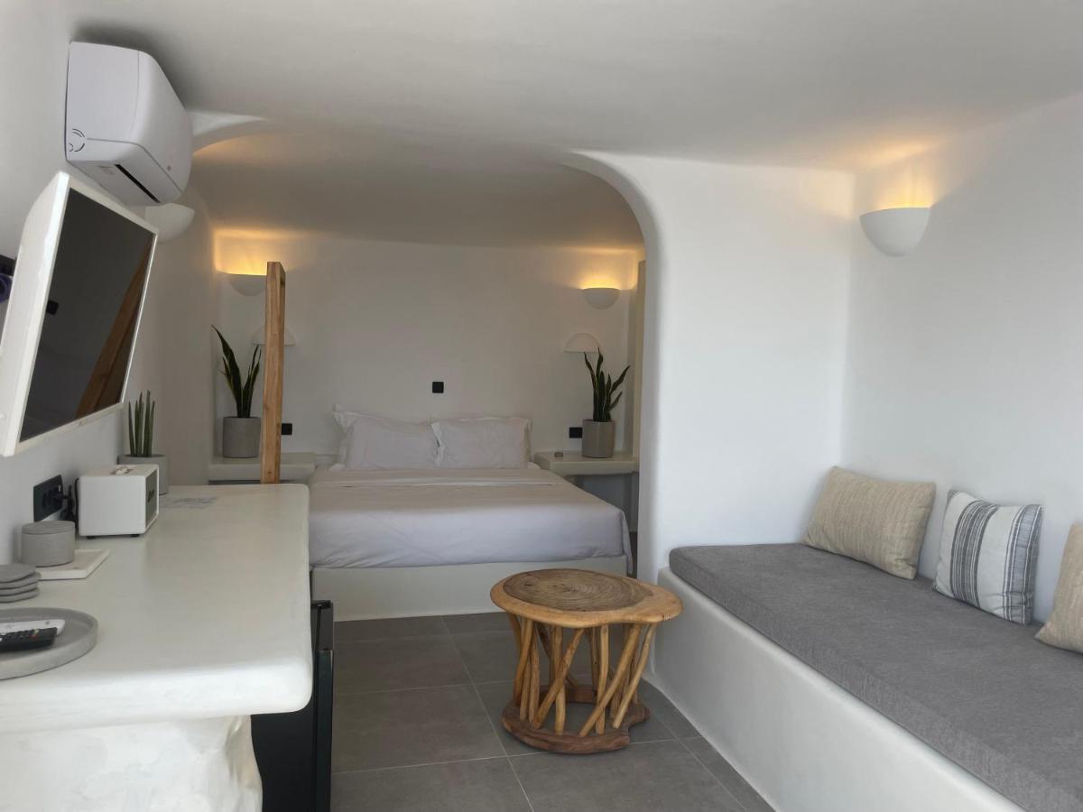 Superior Suite Caldera View
