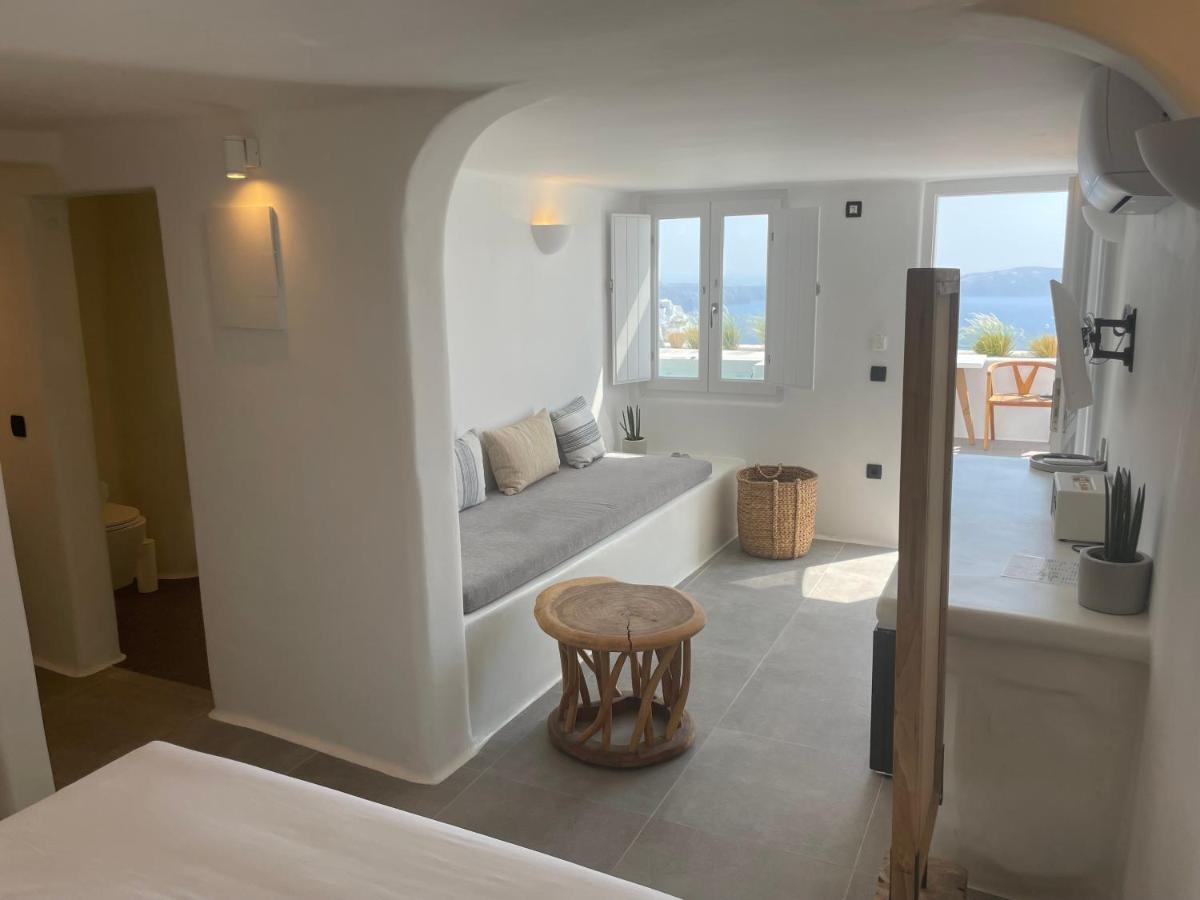 Superior Suite Caldera View