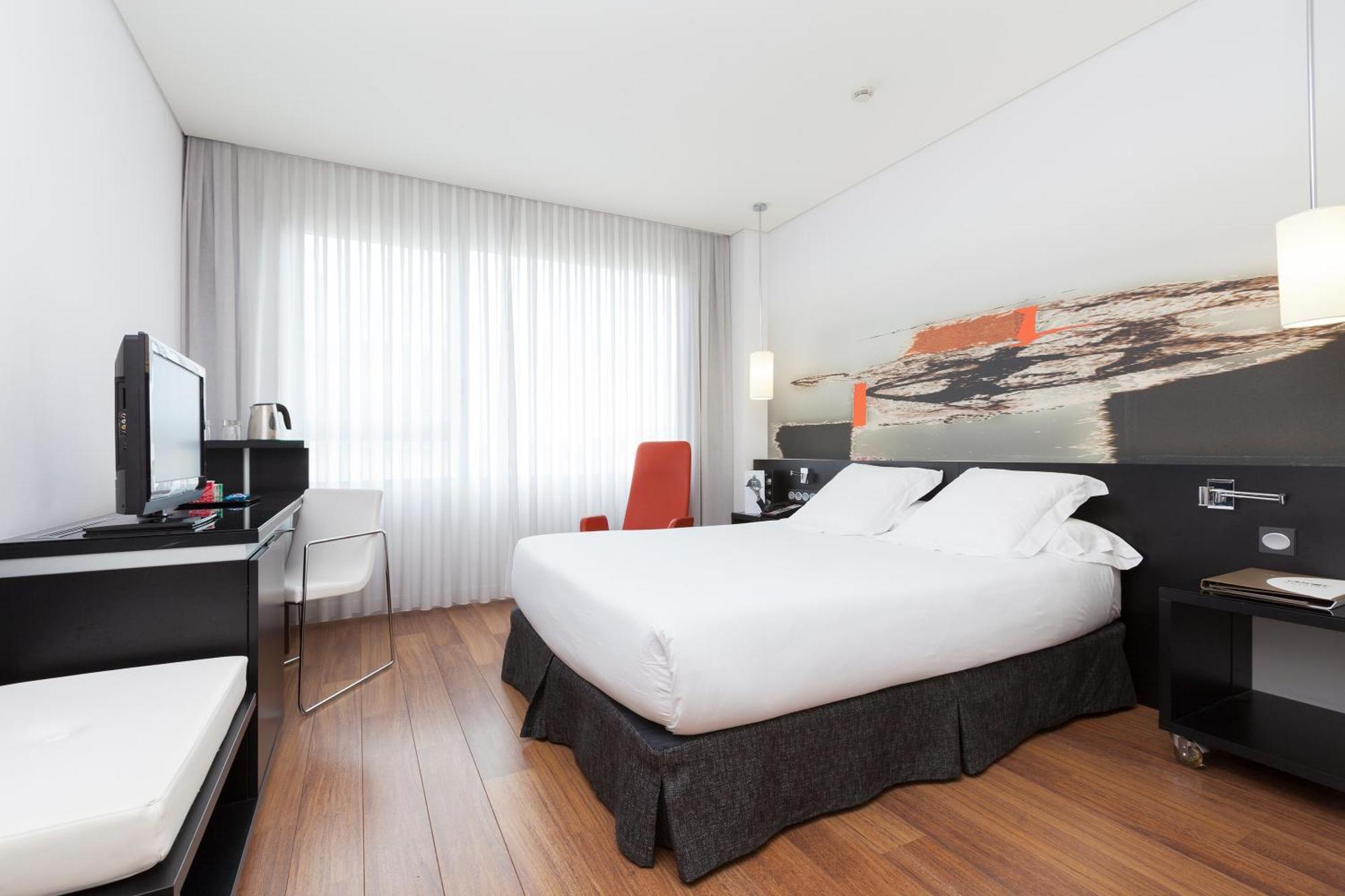 Double or Twin Room airport shuttle