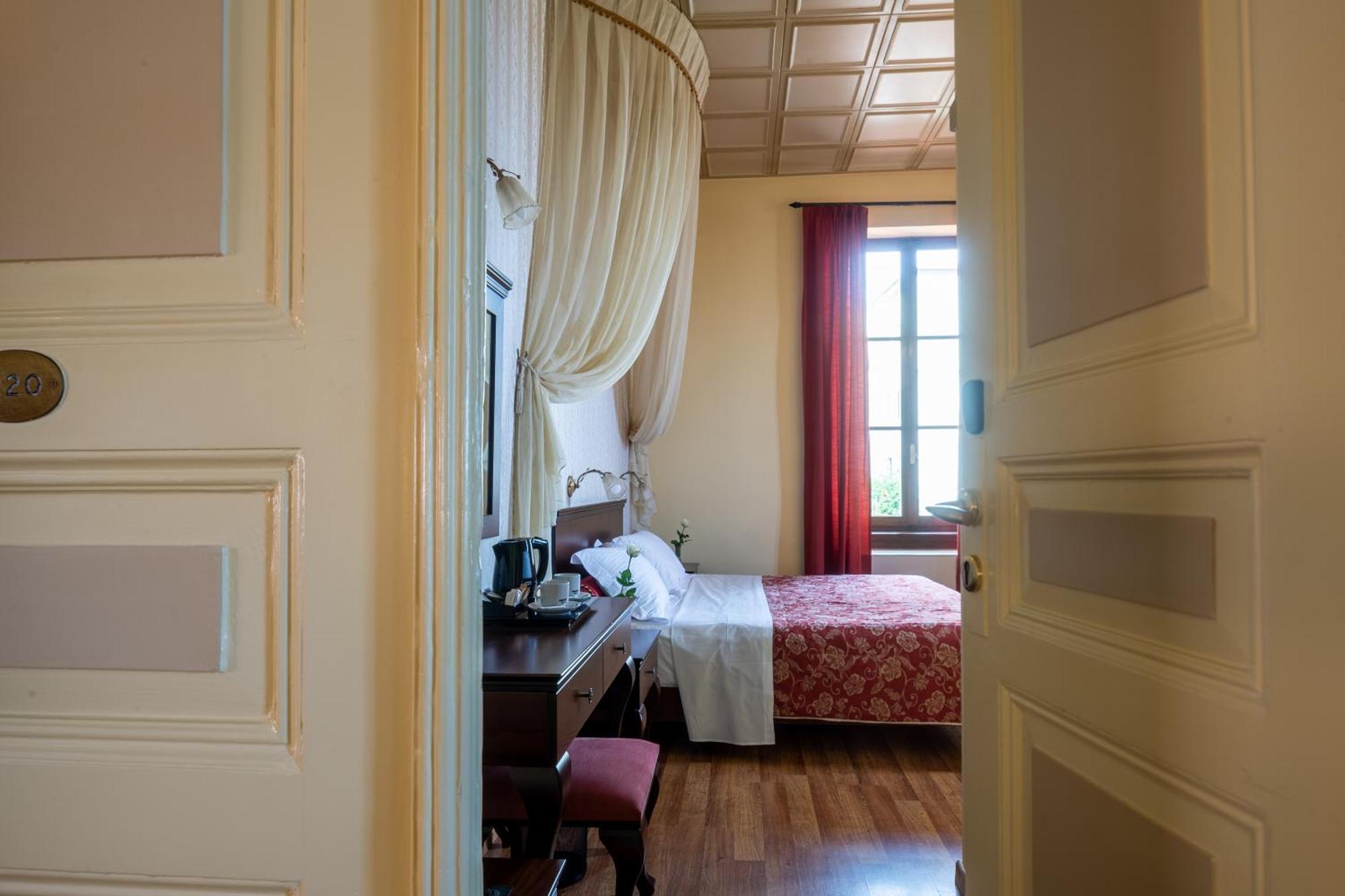 Premium Double or Twin Room Sea View