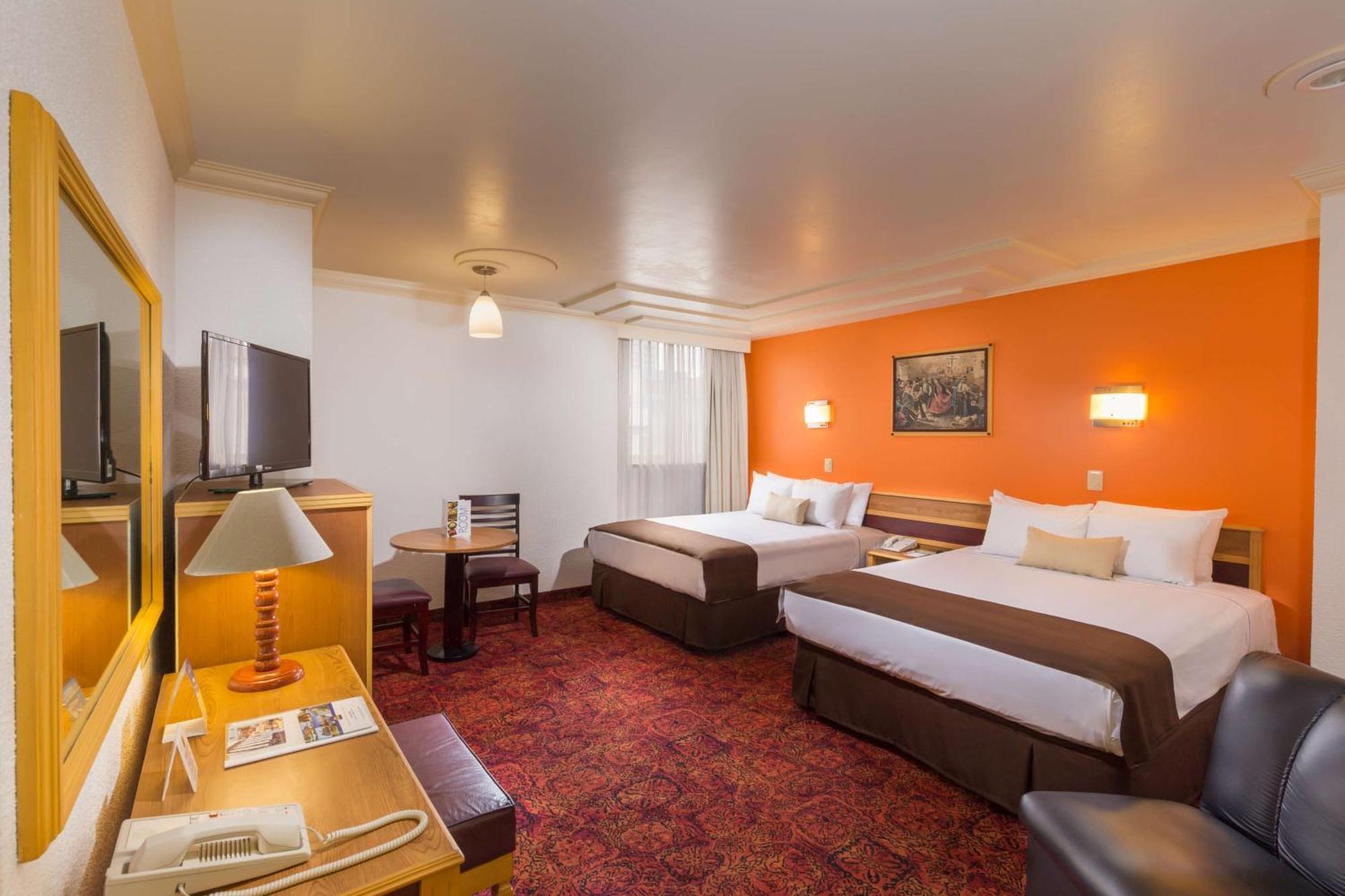 Double Room Two Double Beds Non-Smoking