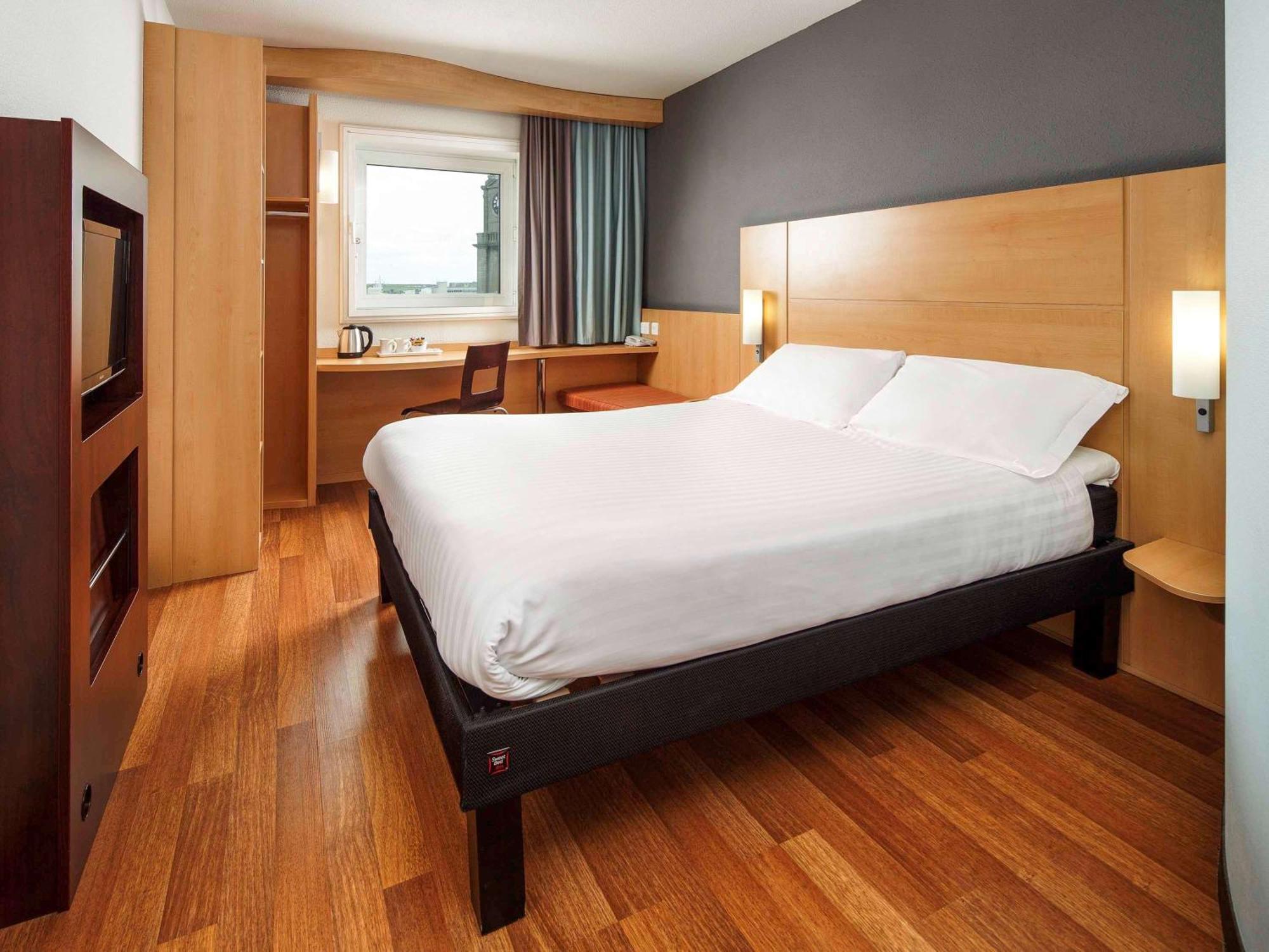 Standard Double Room,1704933402:JPEG