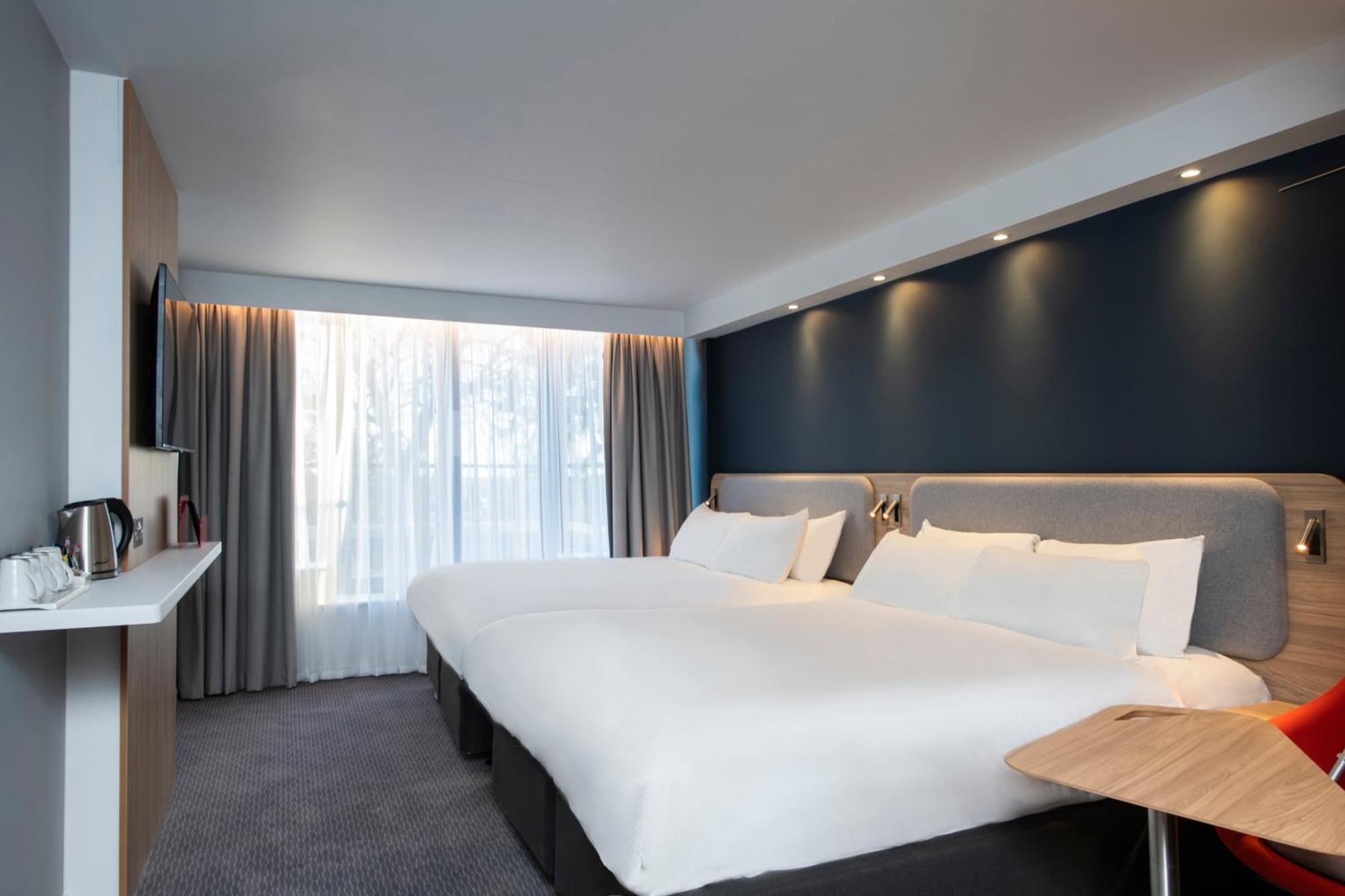 Standard Double Room Two Double Beds Hot