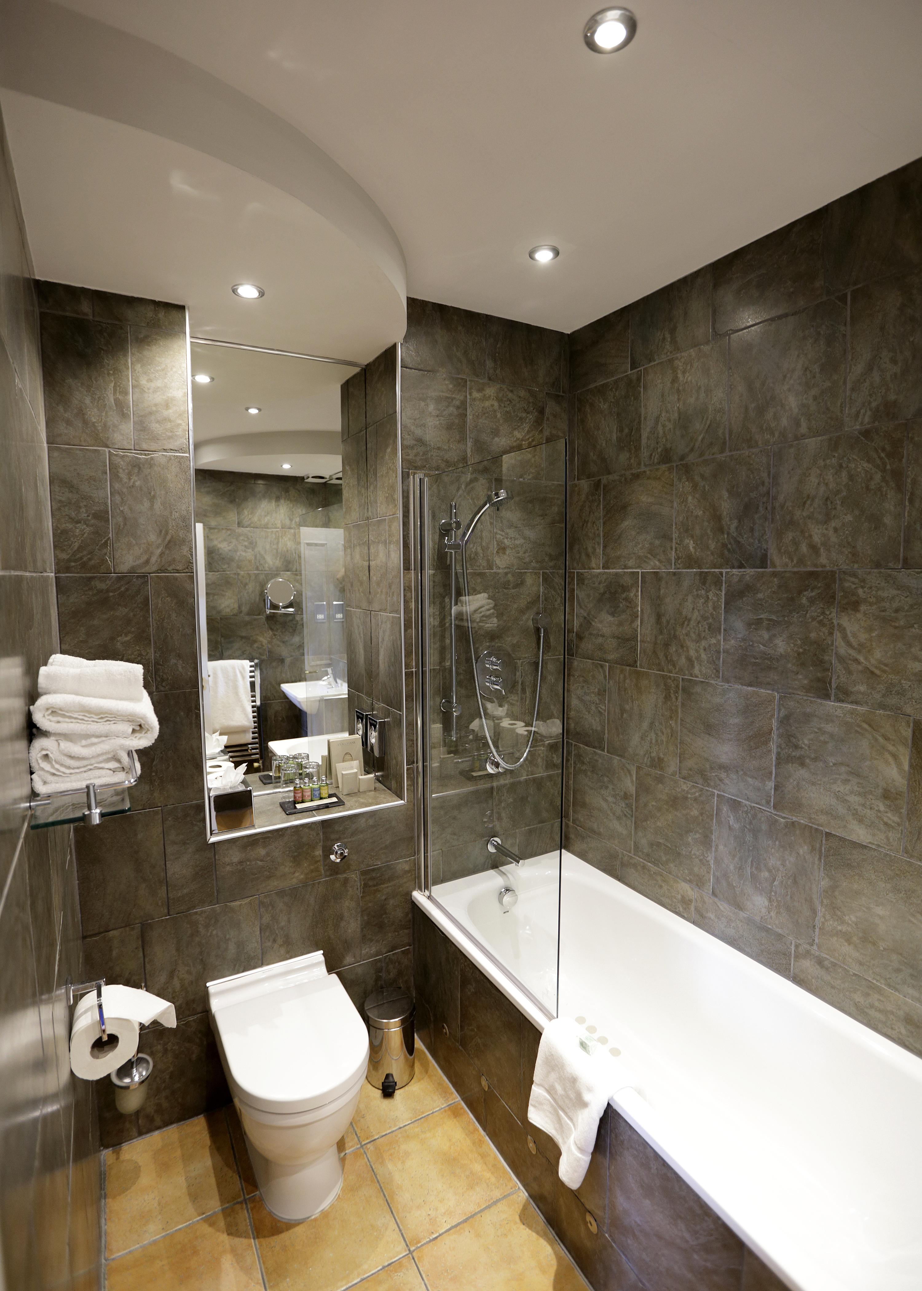 Jacuzzi Suite