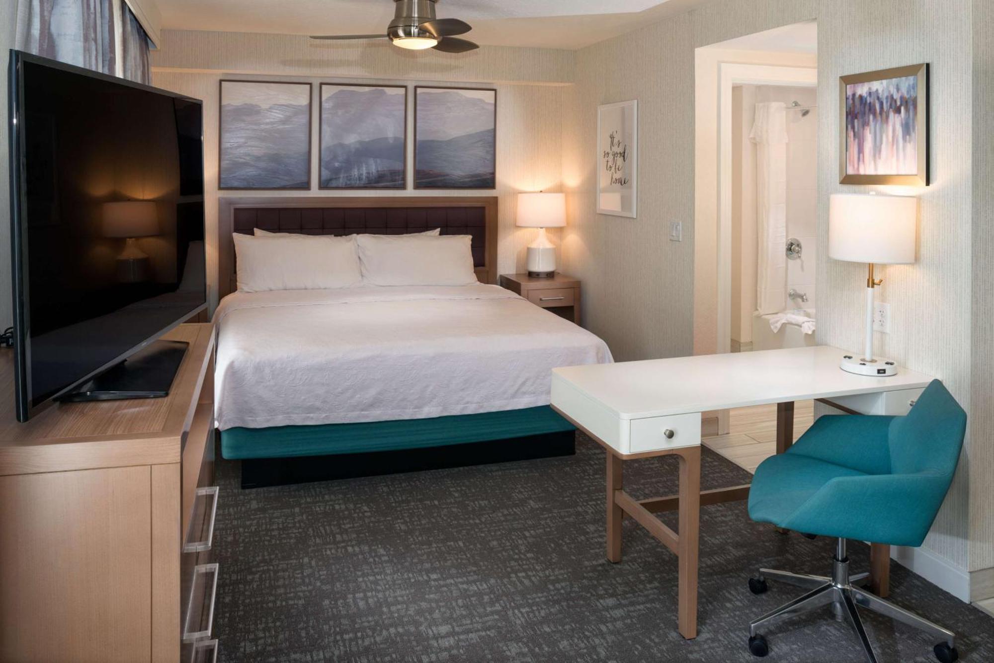King Studio Suite