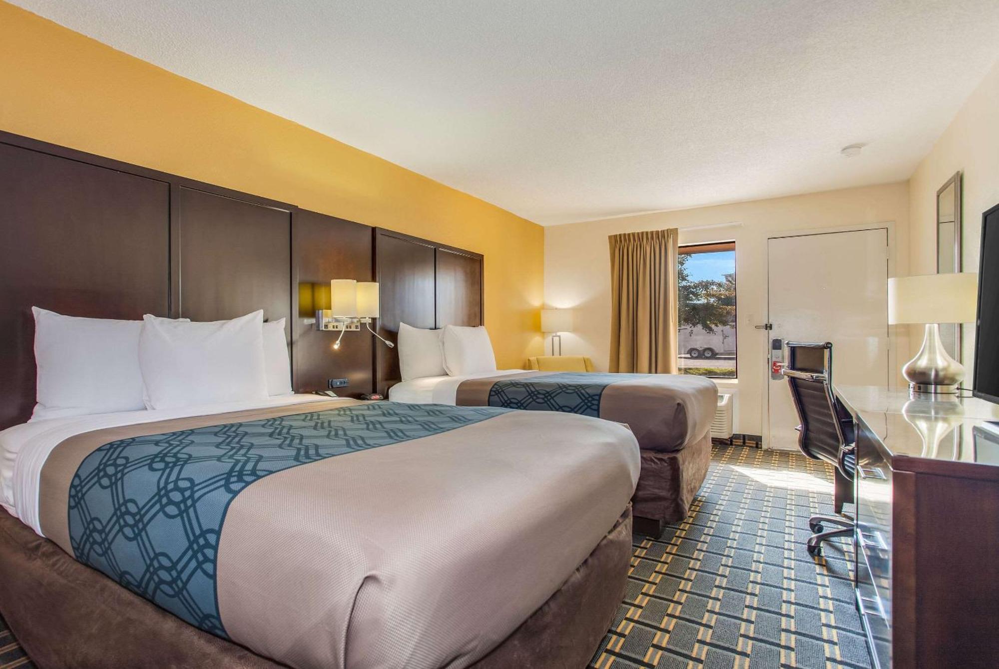 Double Room Two Double Beds Non-Smoking