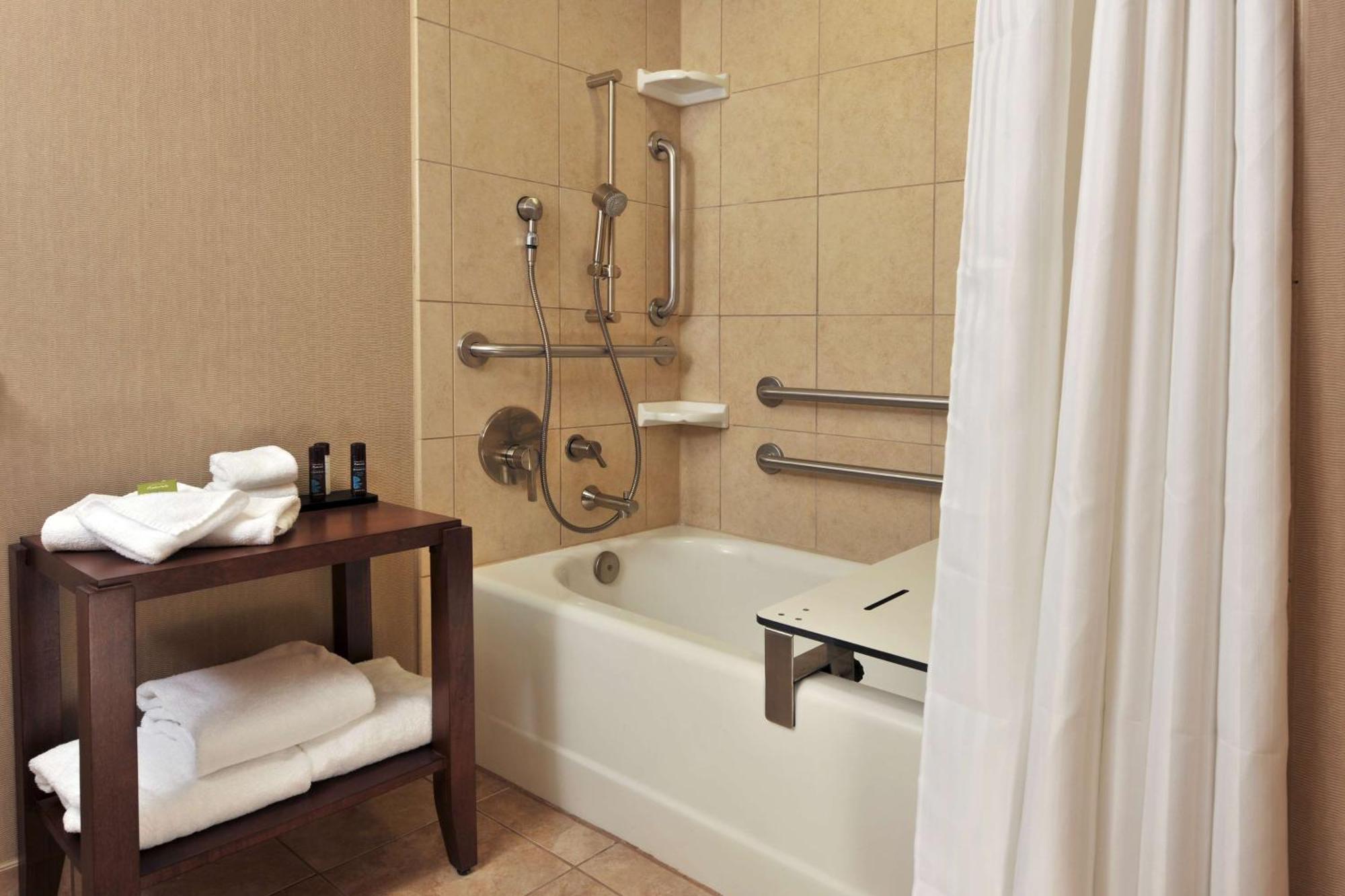 Suite Two Double Beds Roll Shower Mobility Hearing Access or Non-Smoking