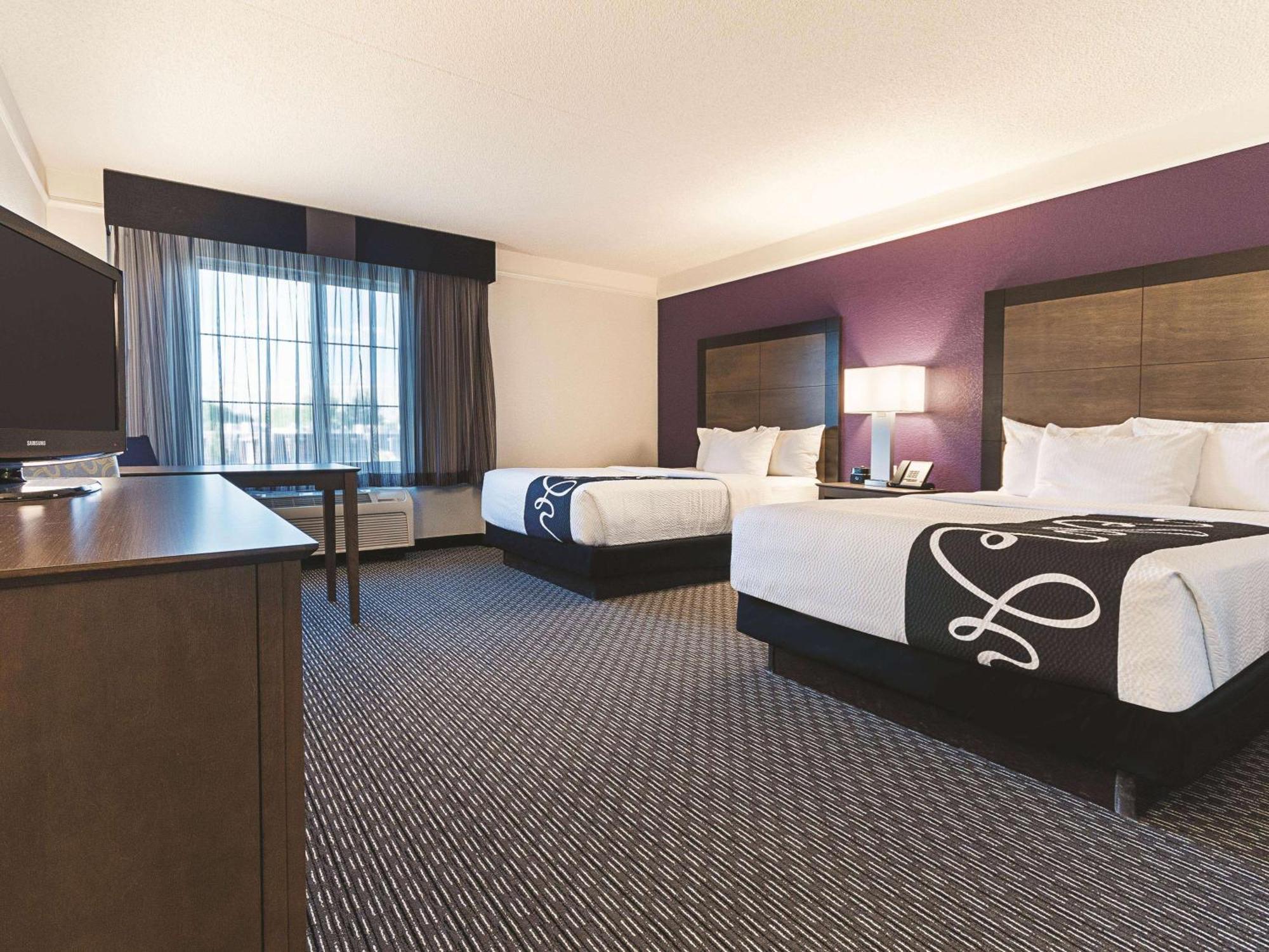 Deluxe Double Room Two Double Beds