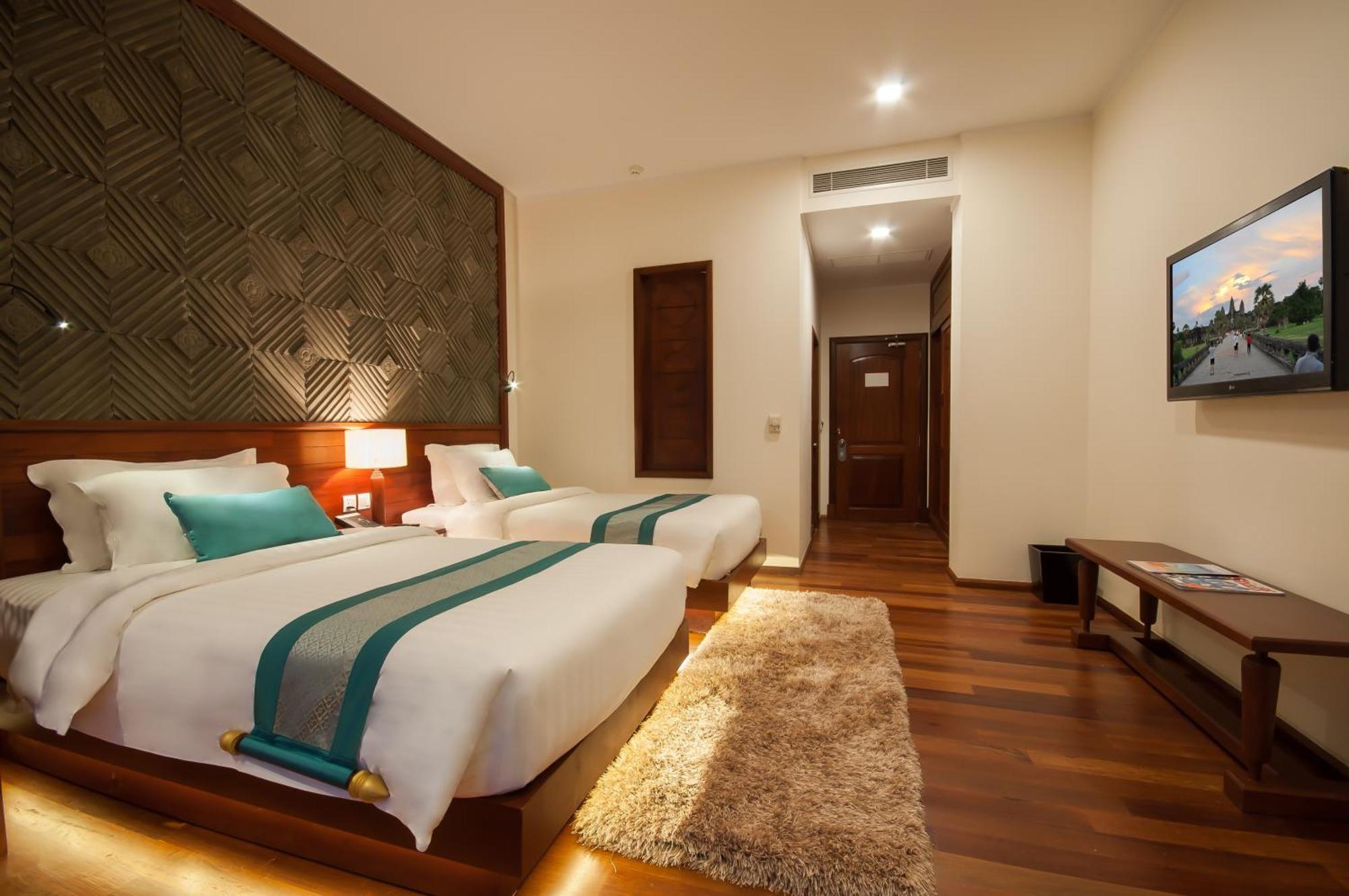 Large Twin Room