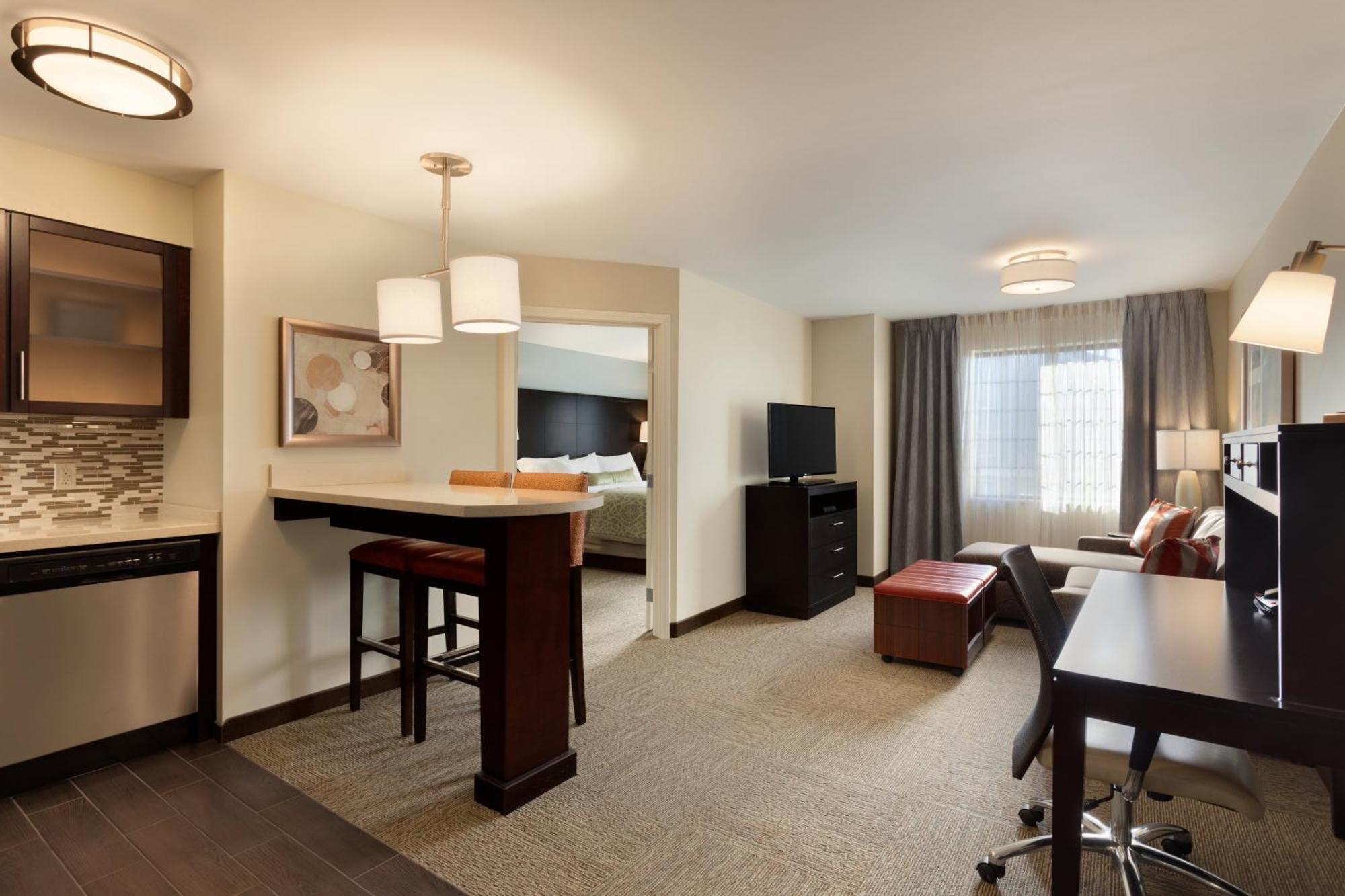 King Suite Disability Access Tub or Non-Smoking