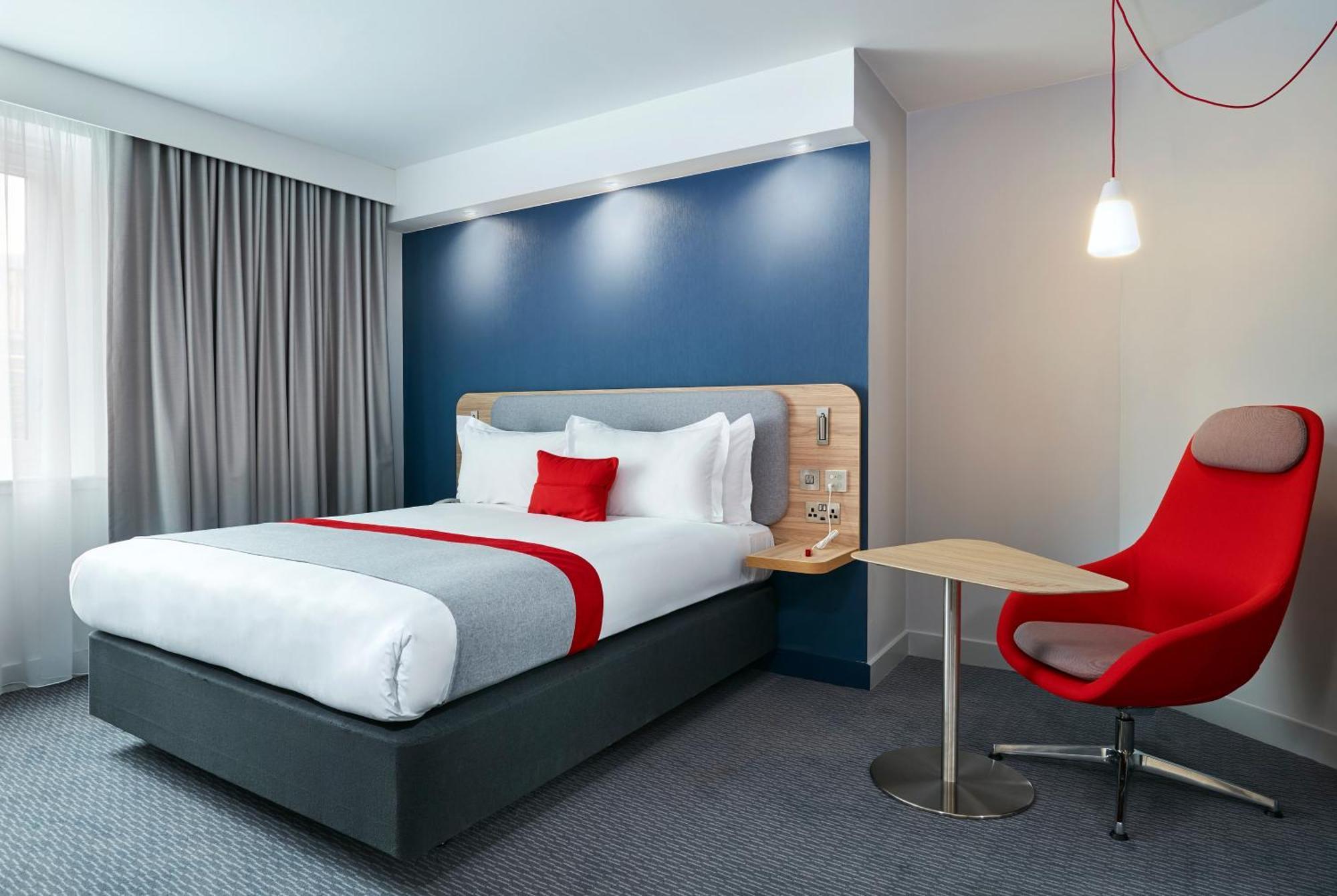 Standard Double Room with Free Hot Breakfast