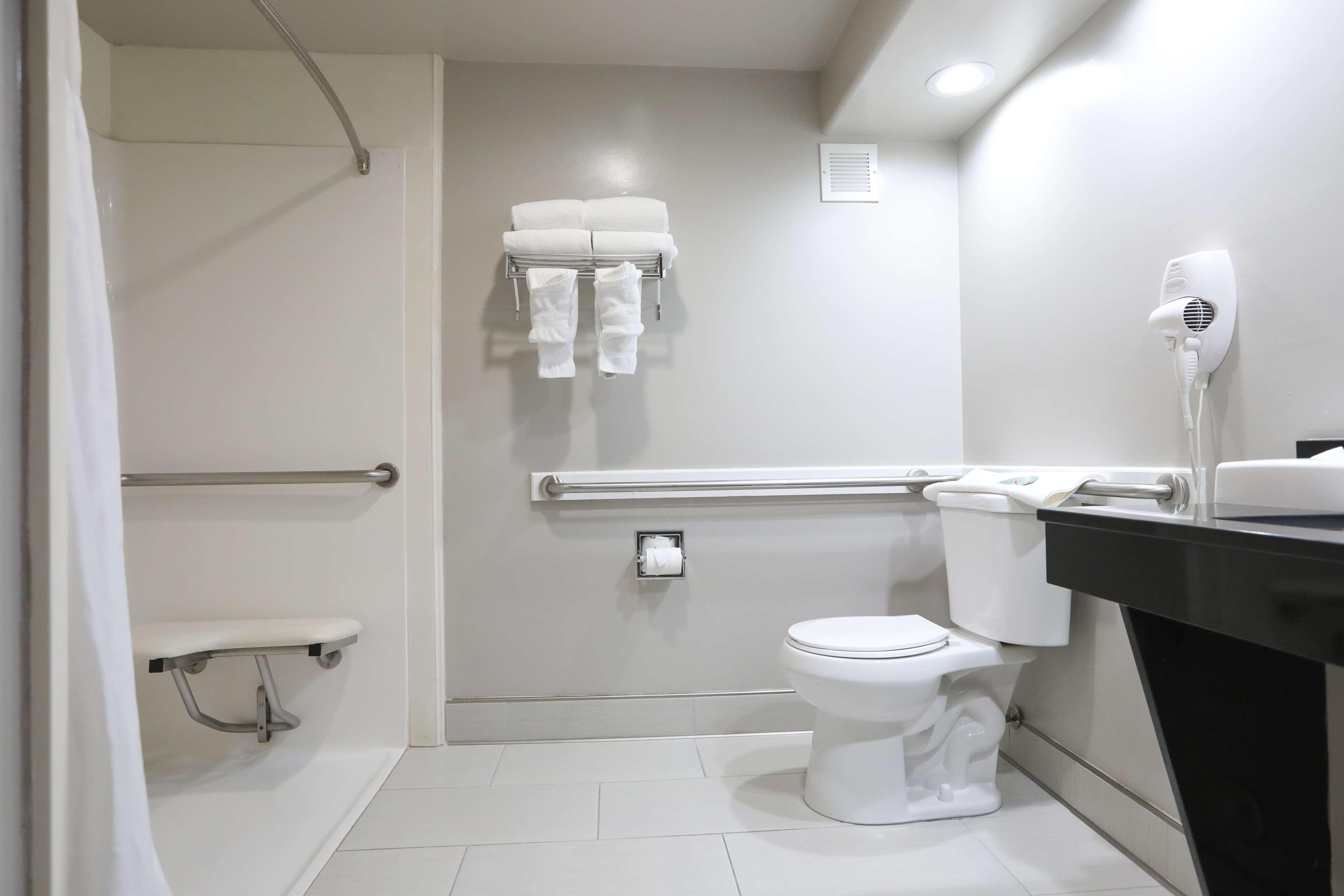 Queen Room with Two Queen Beds and Roll-In Shower - Disability Access/Non-Smoking