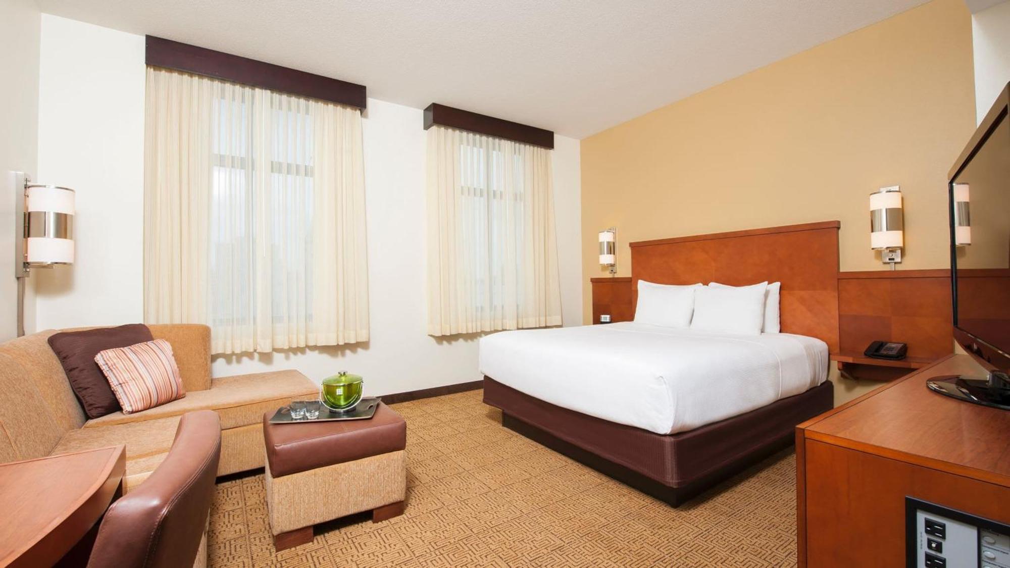 King Room Sofa Bed High Floor