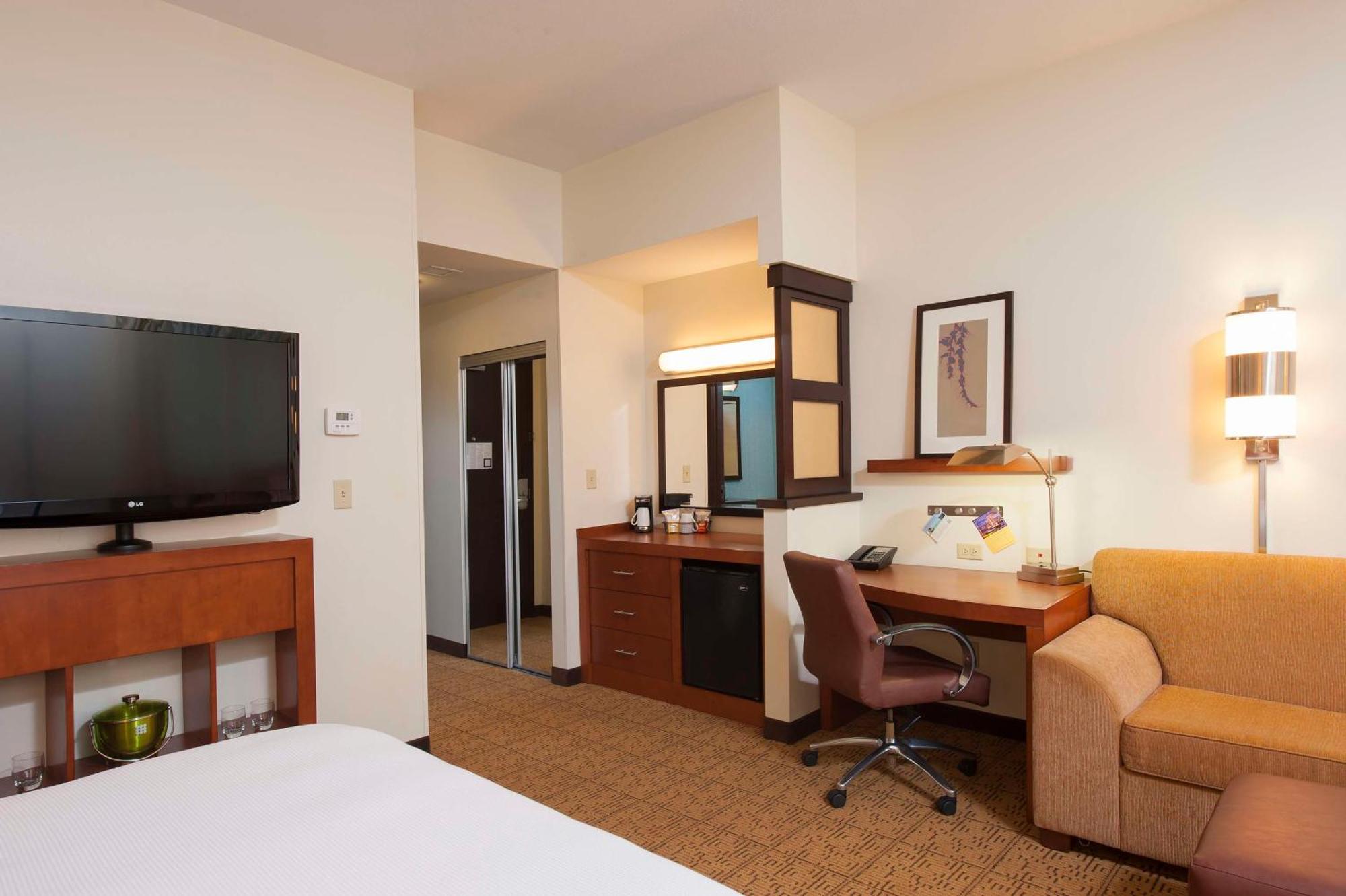 King Room Sofa Bed High Floor