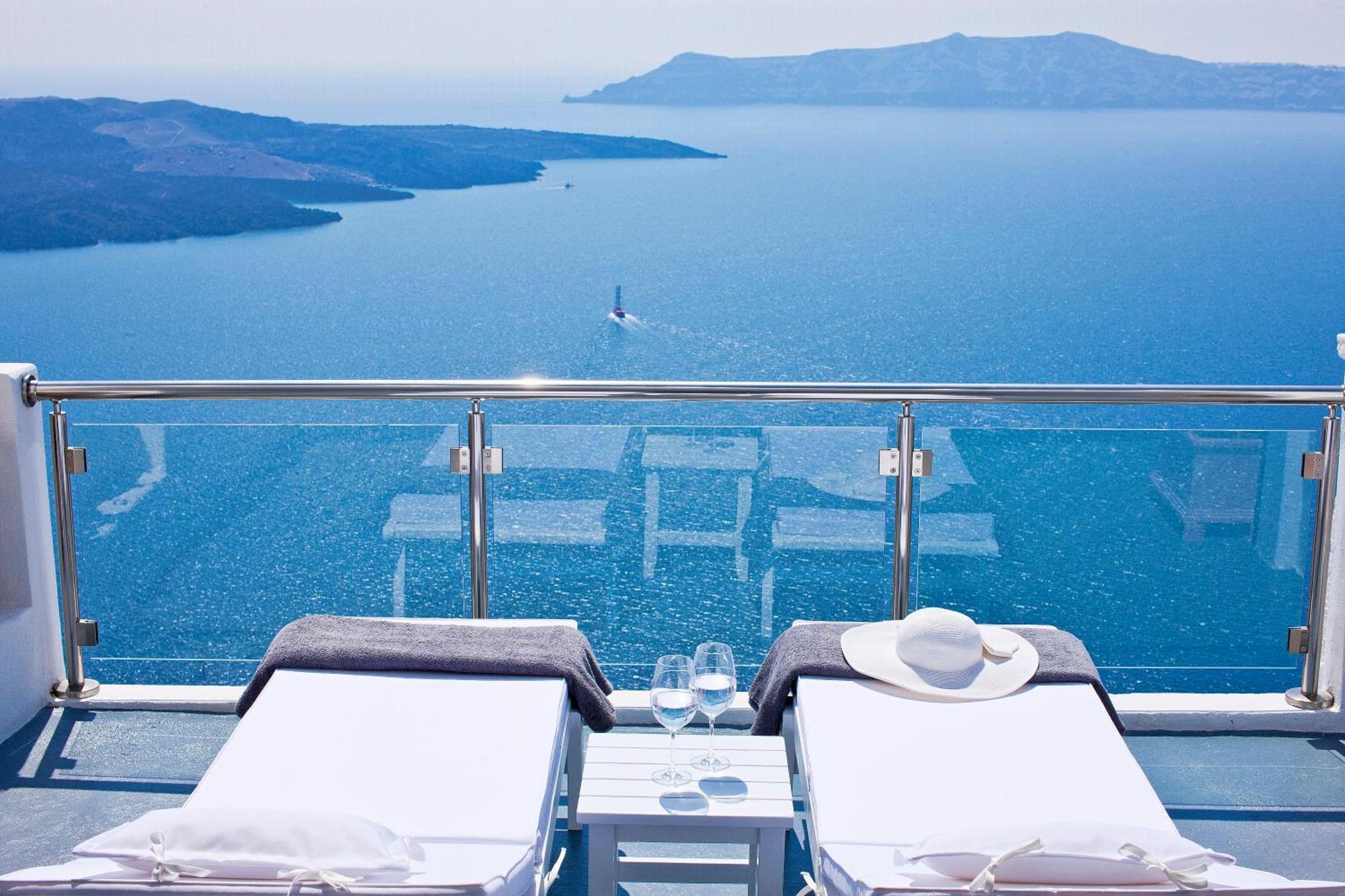 Astrophelia Suite Hot Tub Caldera View