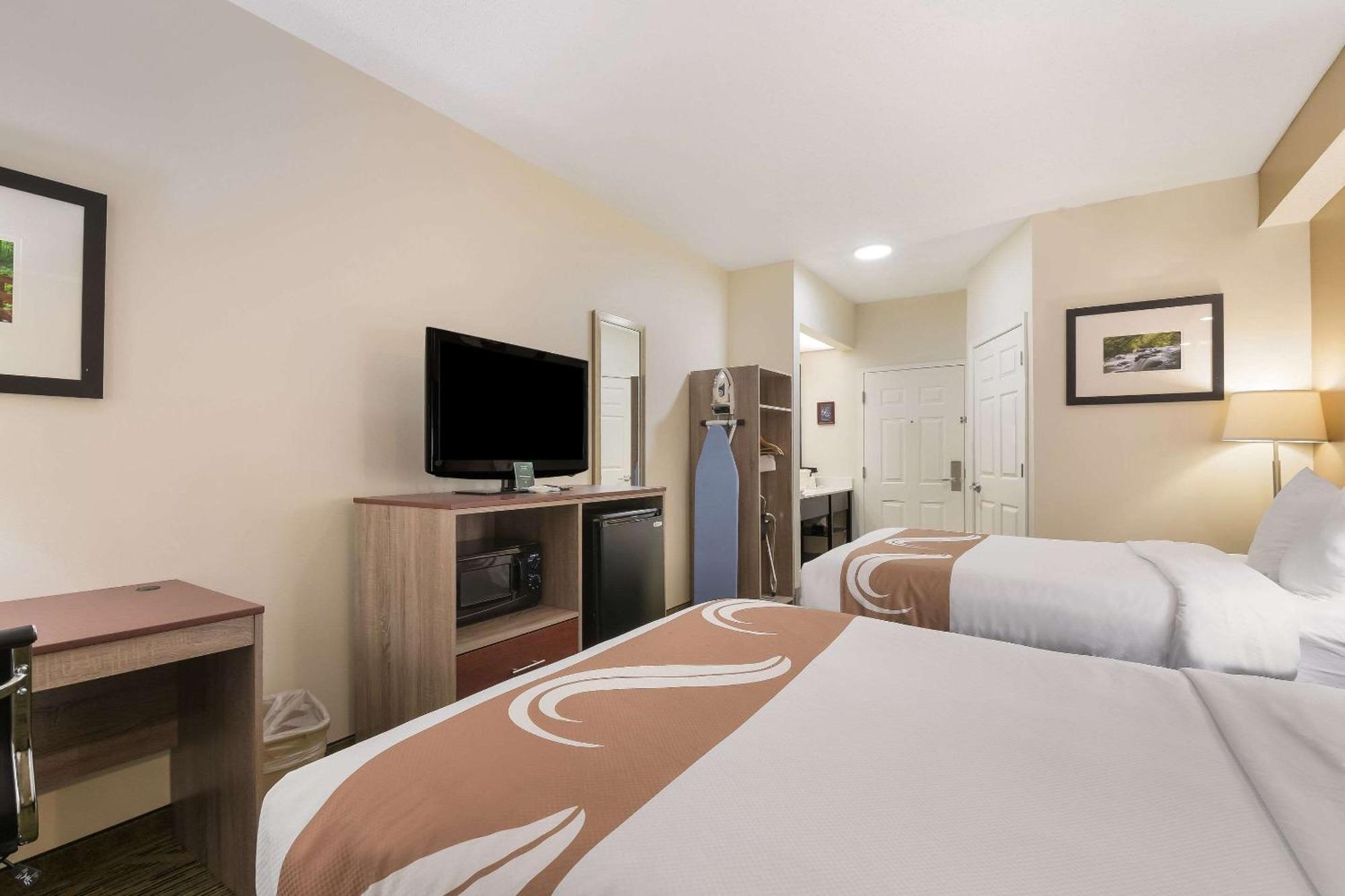 Double Room Two Double Beds Non-Smoking