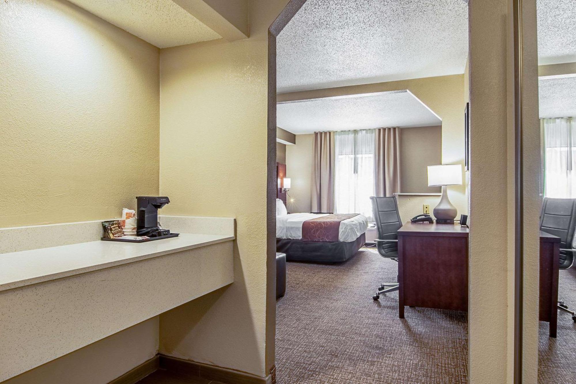 King Suite Non-Smoking