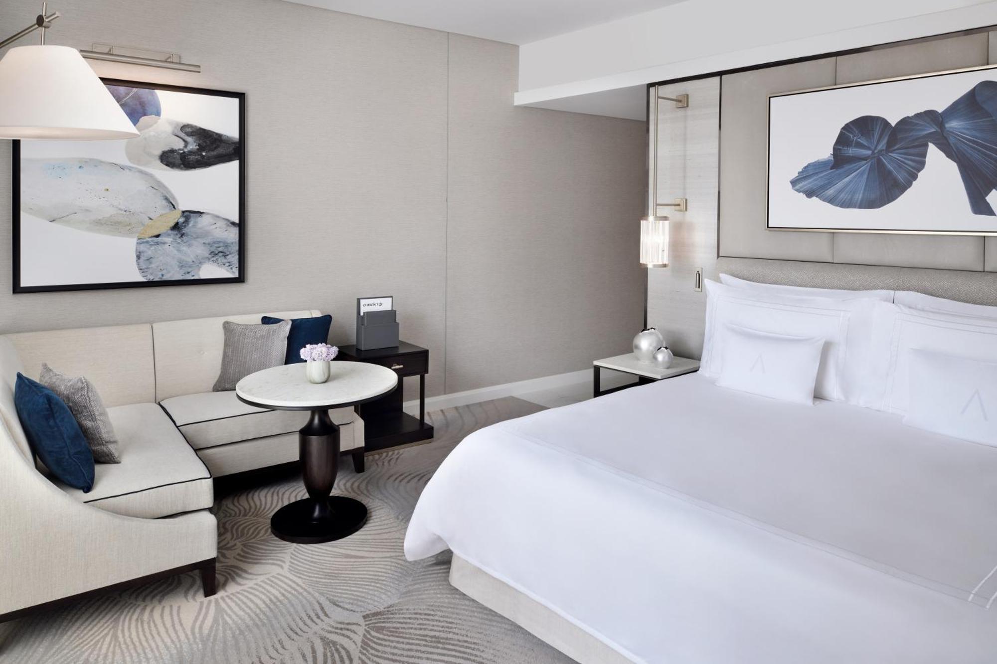 Deluxe Room Ultimate Staycation Attraction Tickets & Kids Go