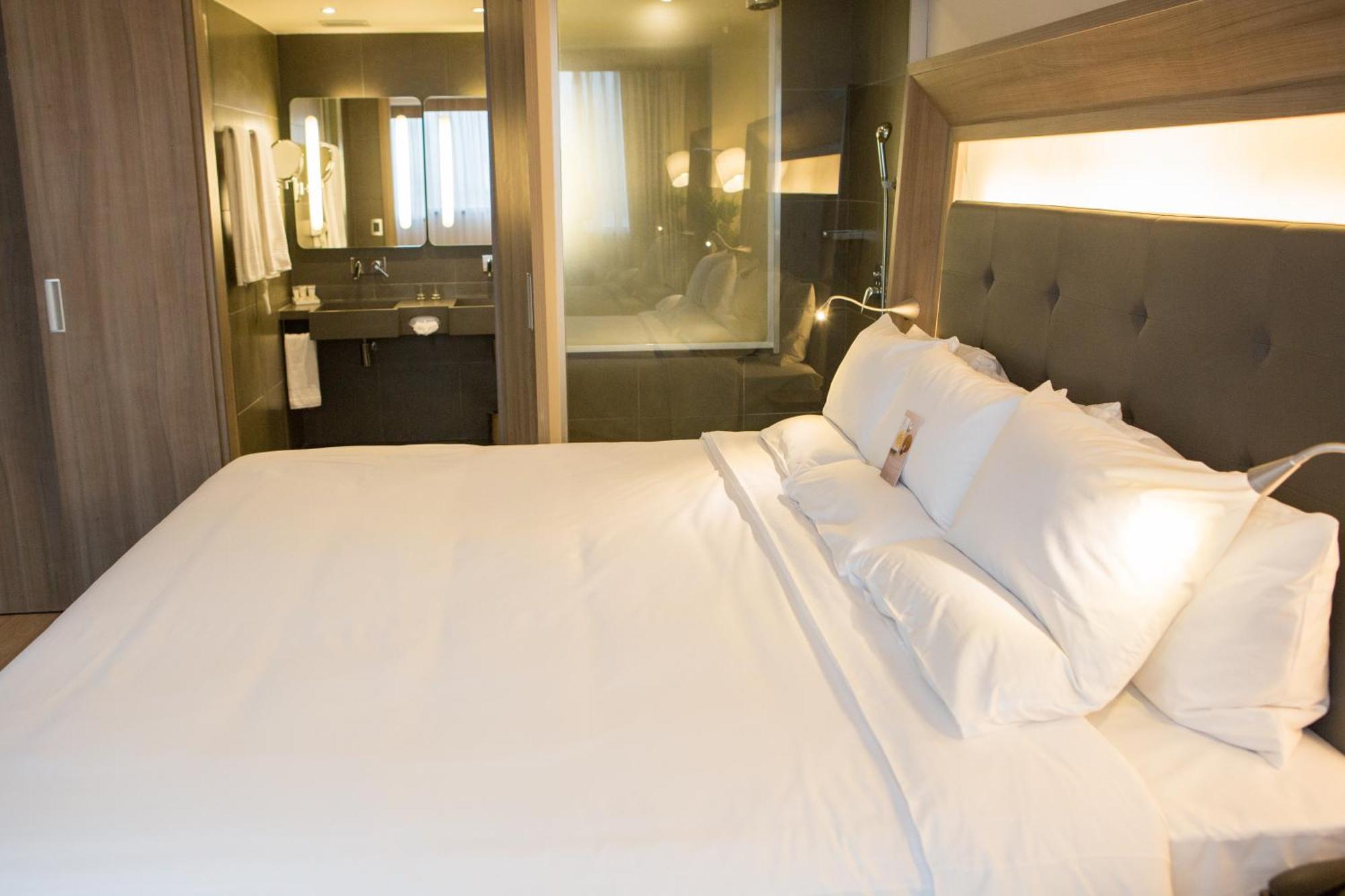 Superior Apartment Double Bed Sofa Bed Sea View