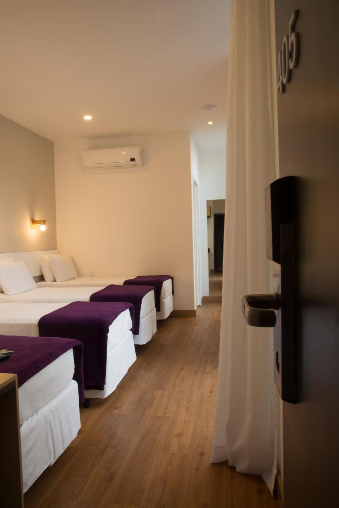 Quadruple Suite Design