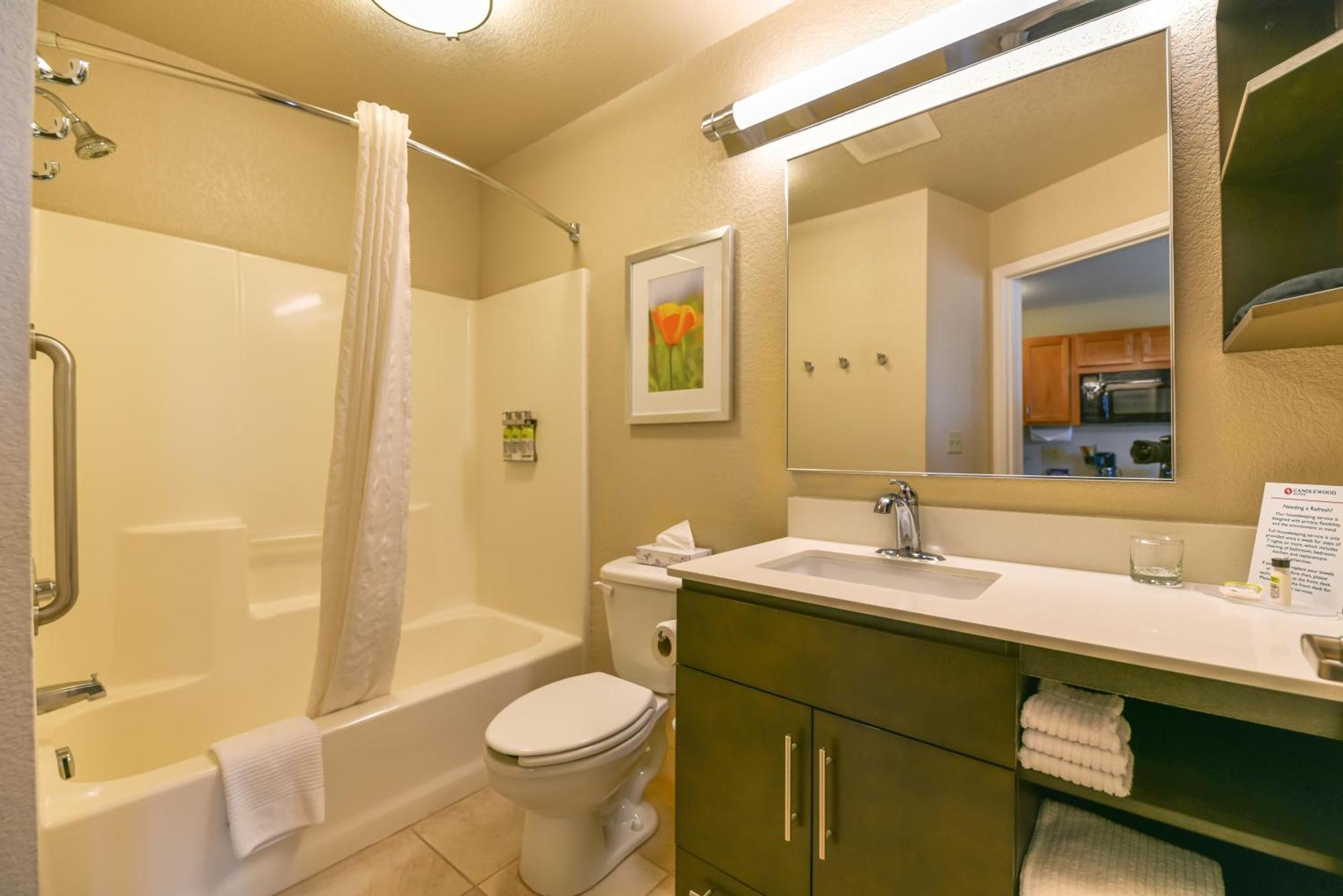 Queen Studio Suite