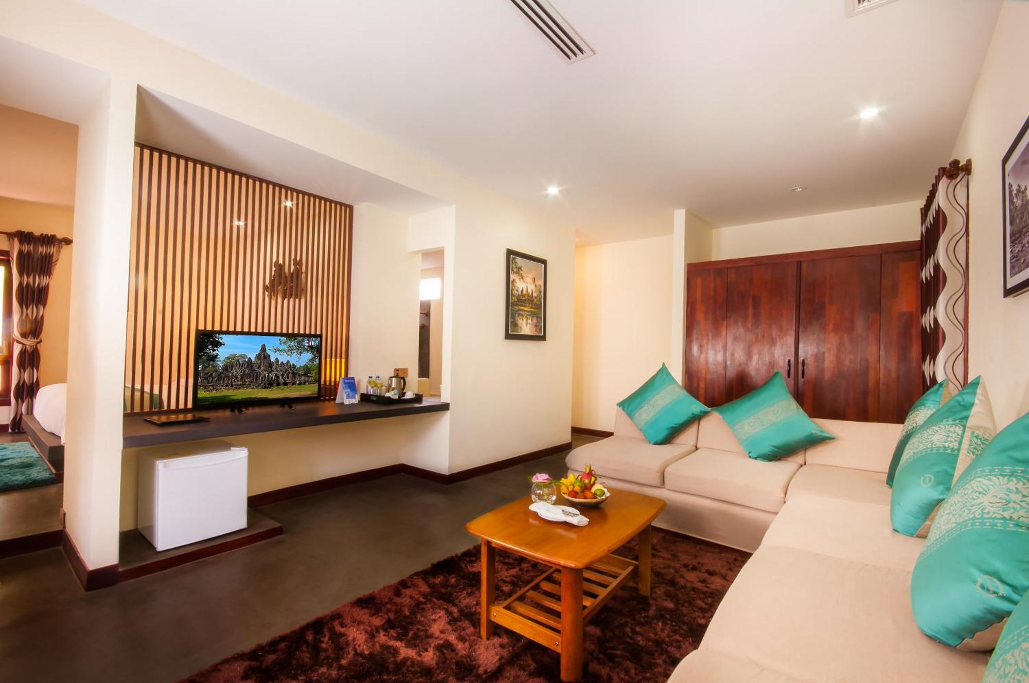Cabana Spa Suite