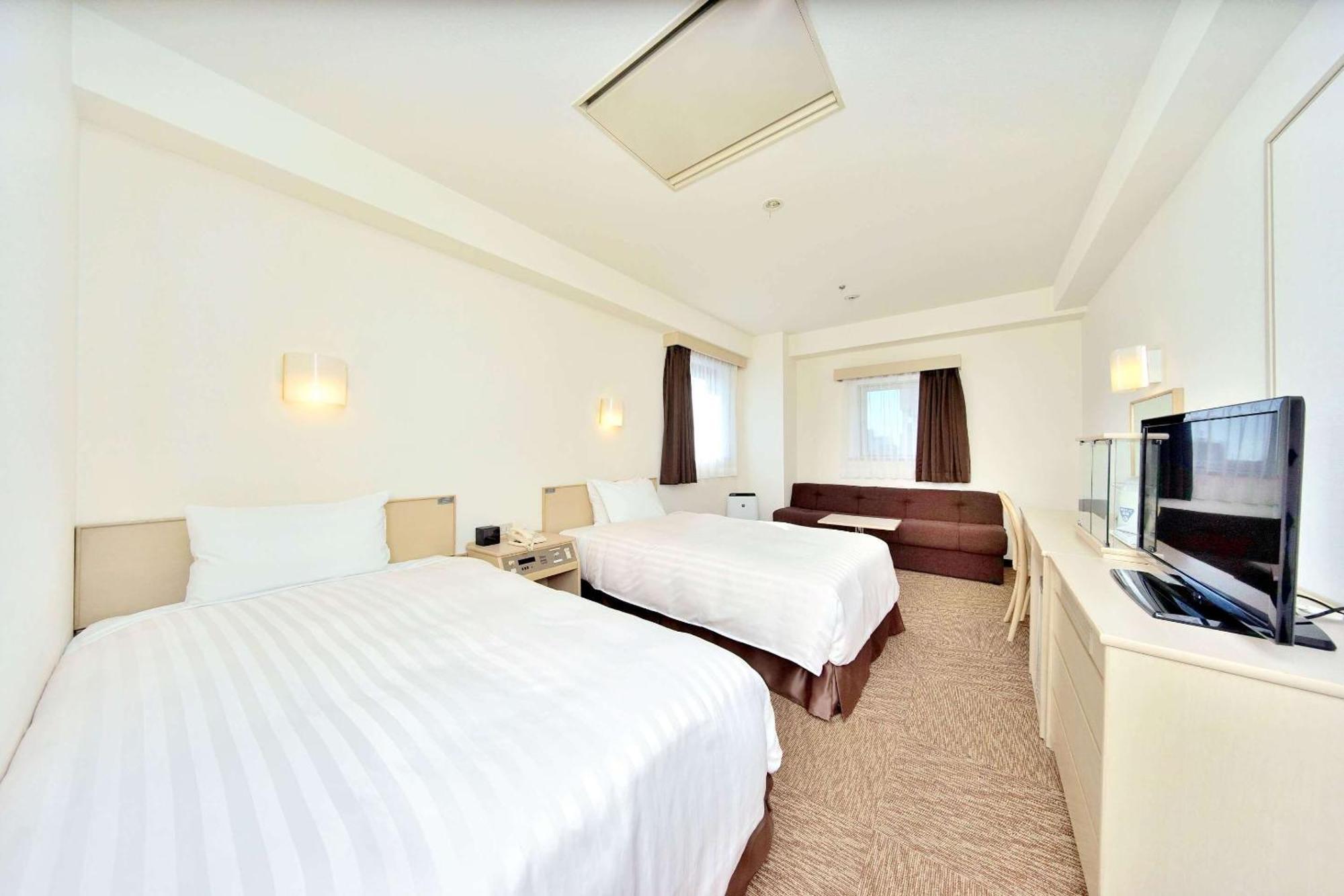 Twin Room Sofa Bed Non-Smoking