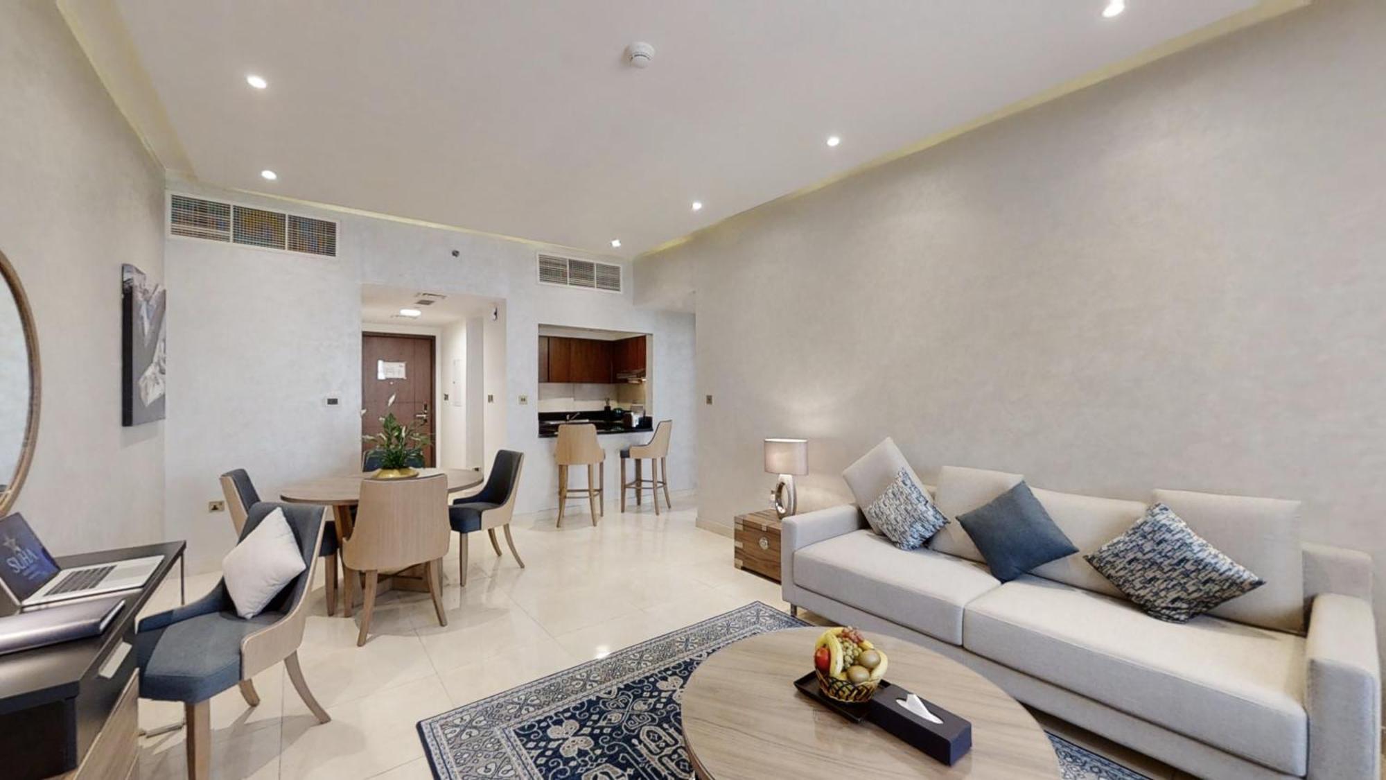 One-Bedroom City View Apartment