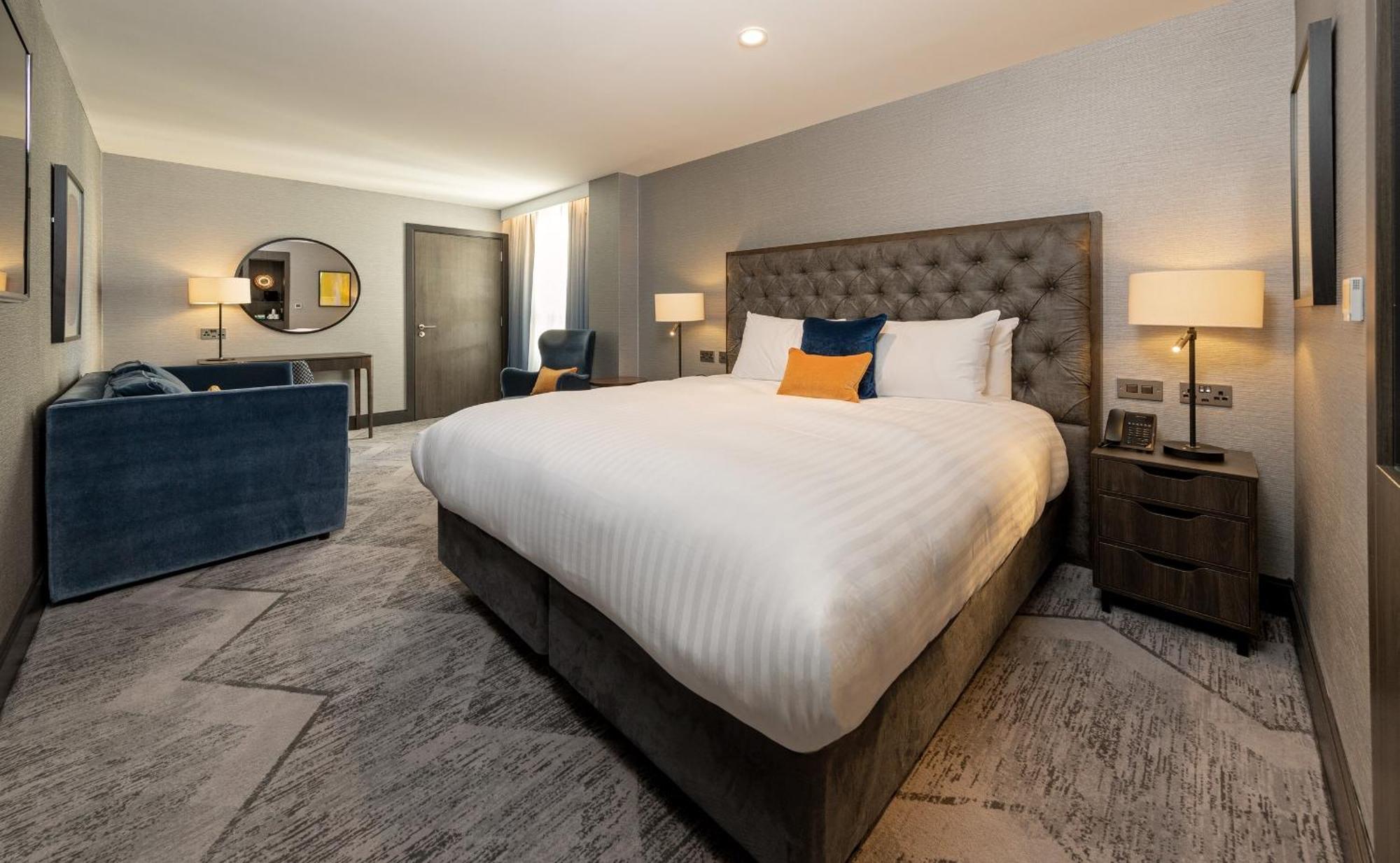 Premium Twin Room Sofa