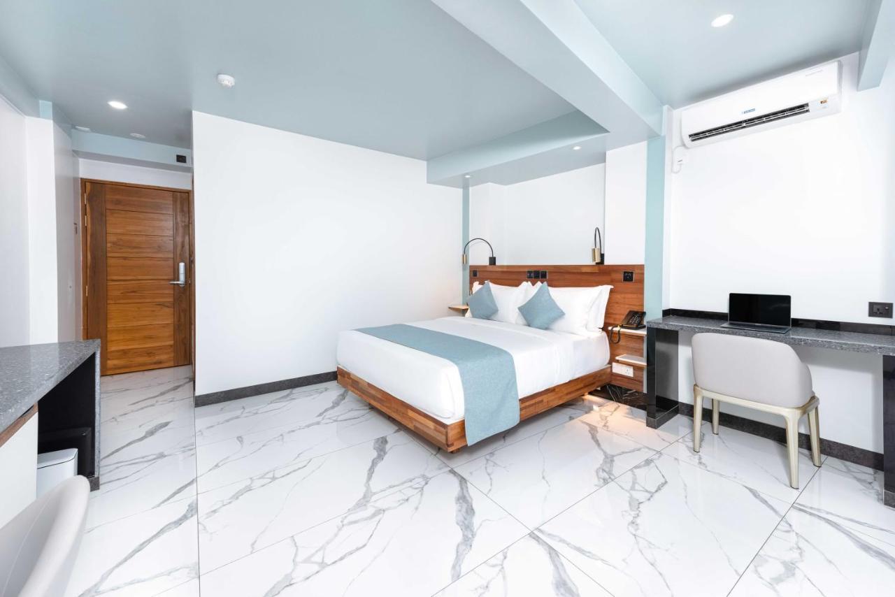 Deluxe Double Room Partial Sea View Return Airport Transport